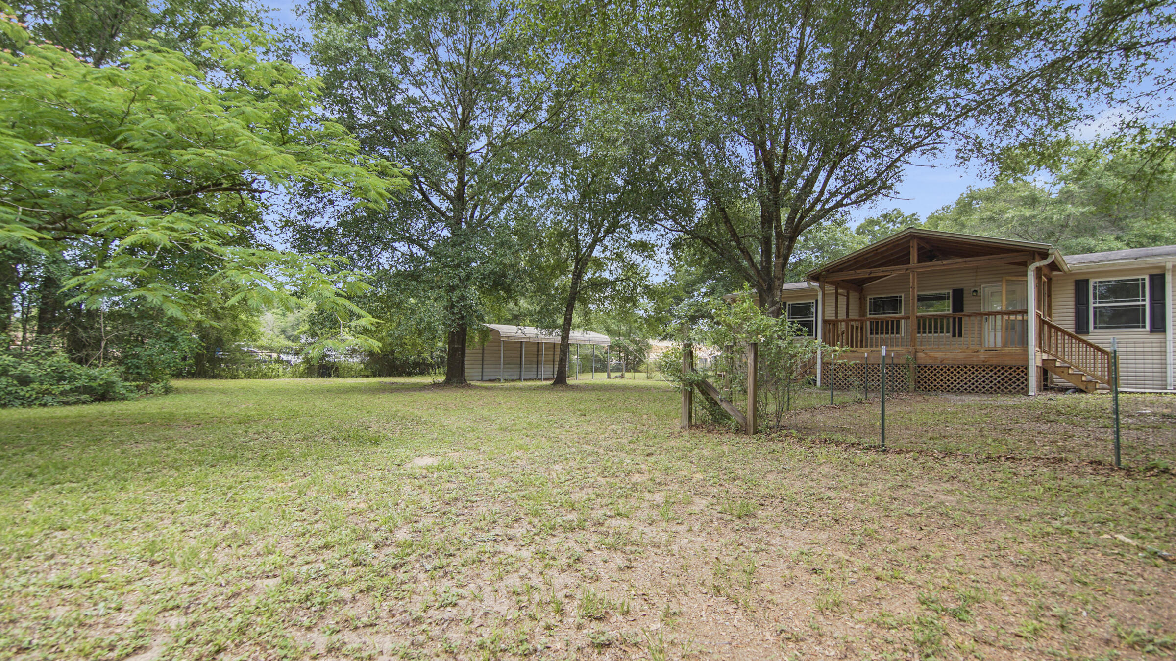 DEFUNIAK SPRINGS TOWN OF - Residential