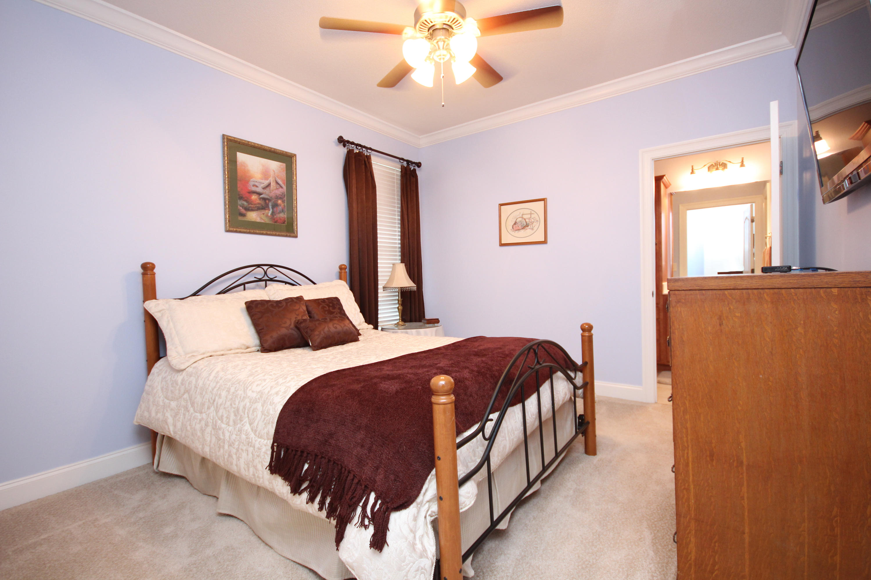 SHADOW PINES - Residential