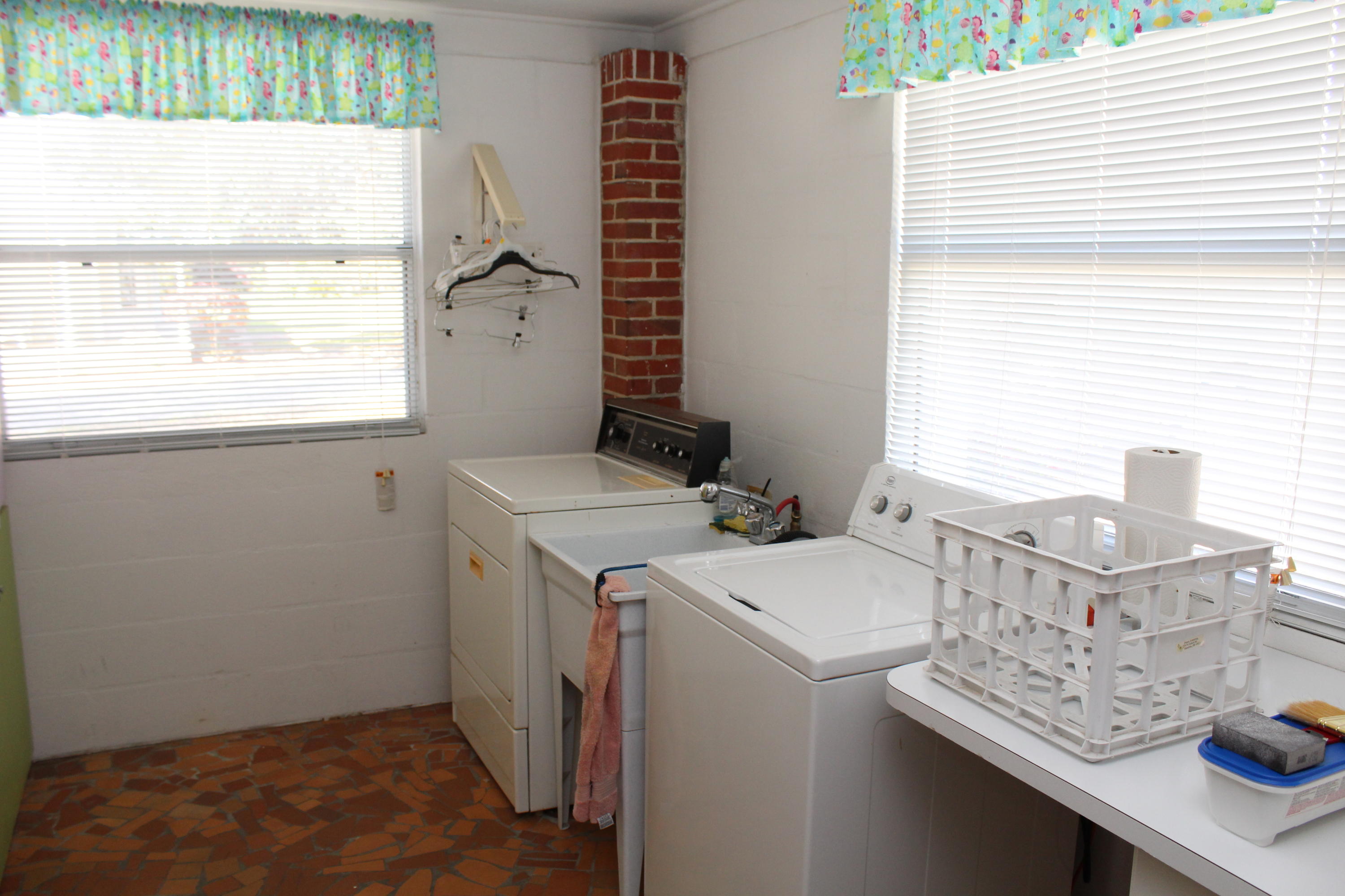 TOWN OF DEFUNIAK SPRINGS - Residential