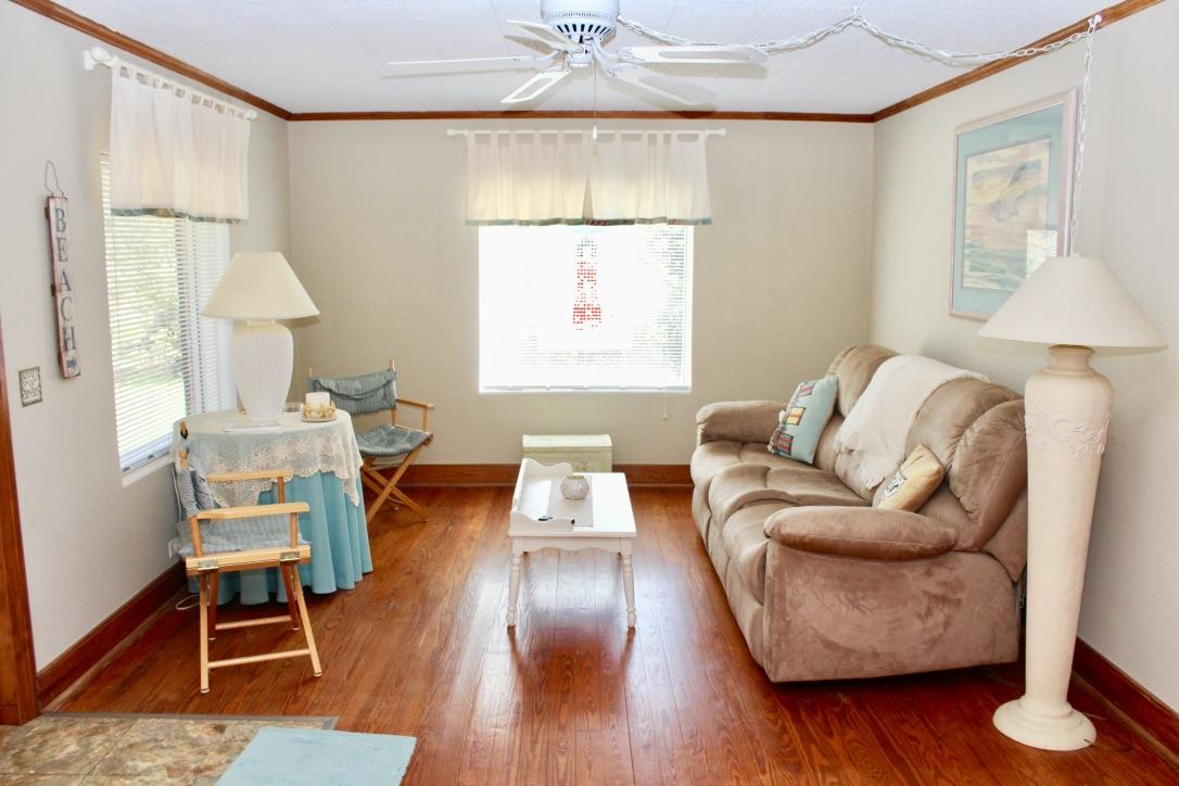 TOWN OF DEFUNIAK SPRINGS - Residential