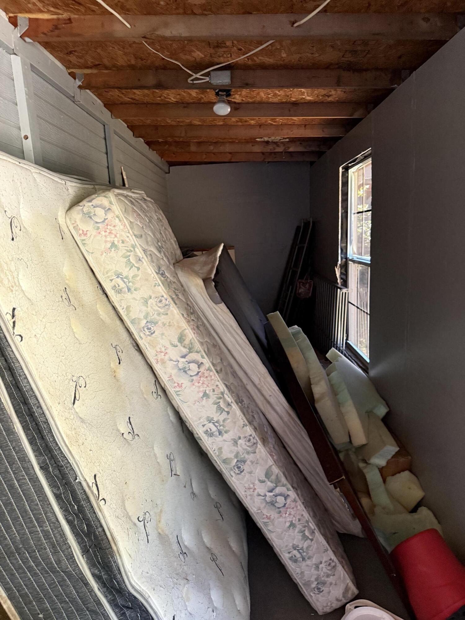 SOUTH POINTE ESTATES - Residential