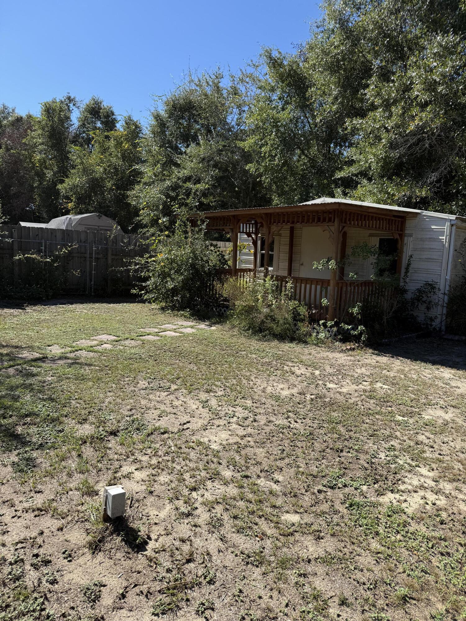 SOUTH POINTE ESTATES - Residential