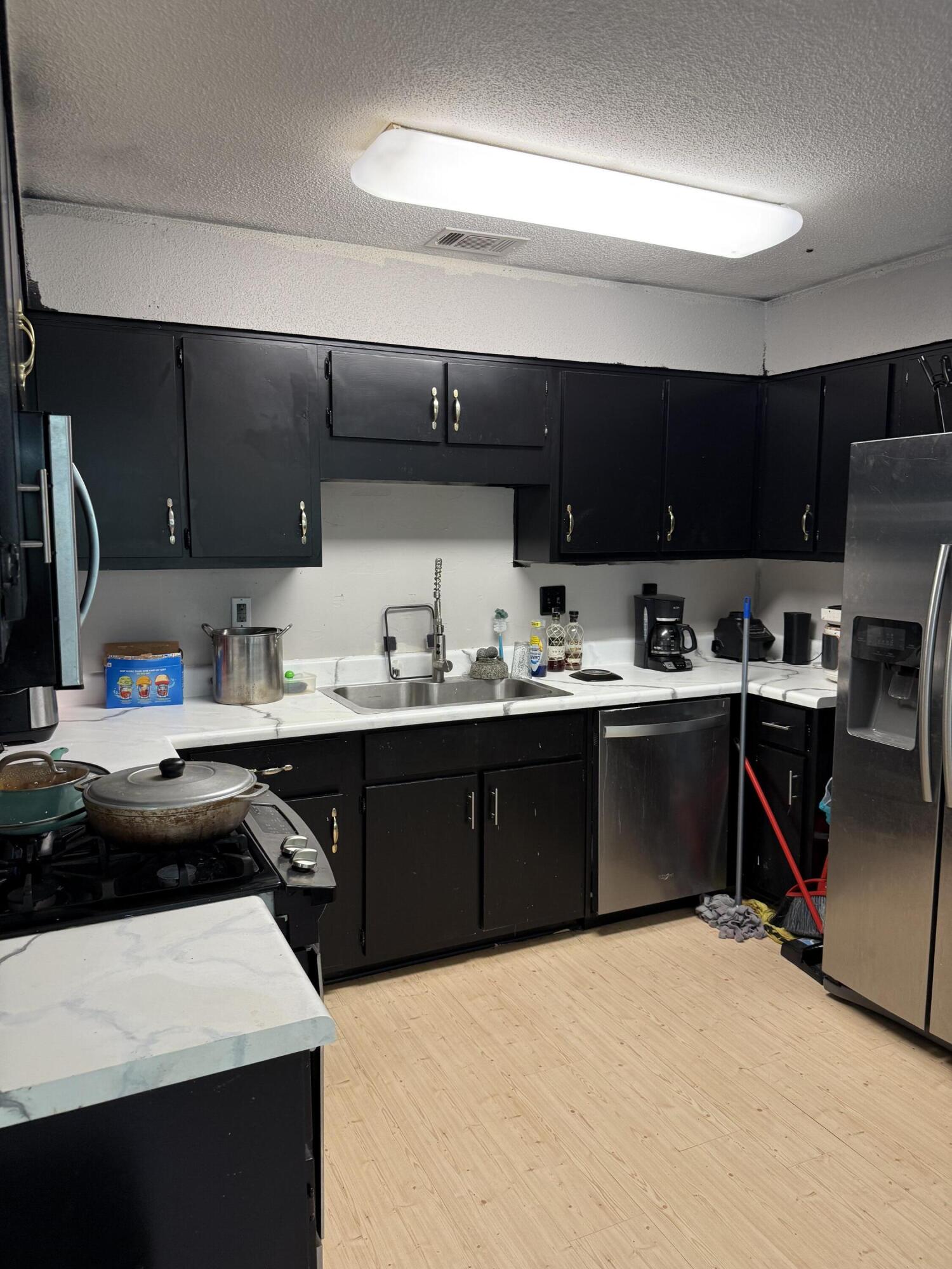 SOUTH POINTE ESTATES - Residential