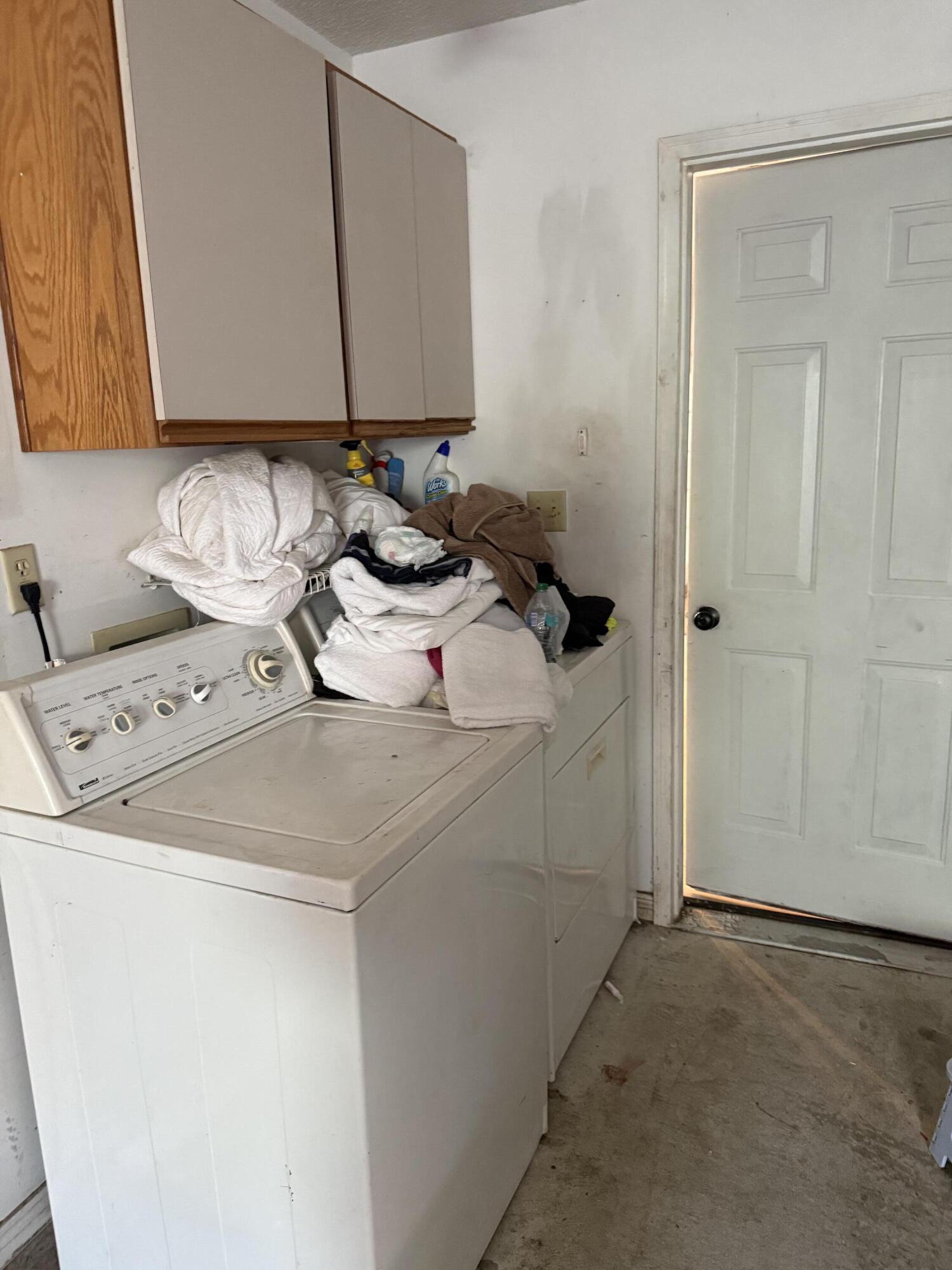 SOUTH POINTE ESTATES - Residential