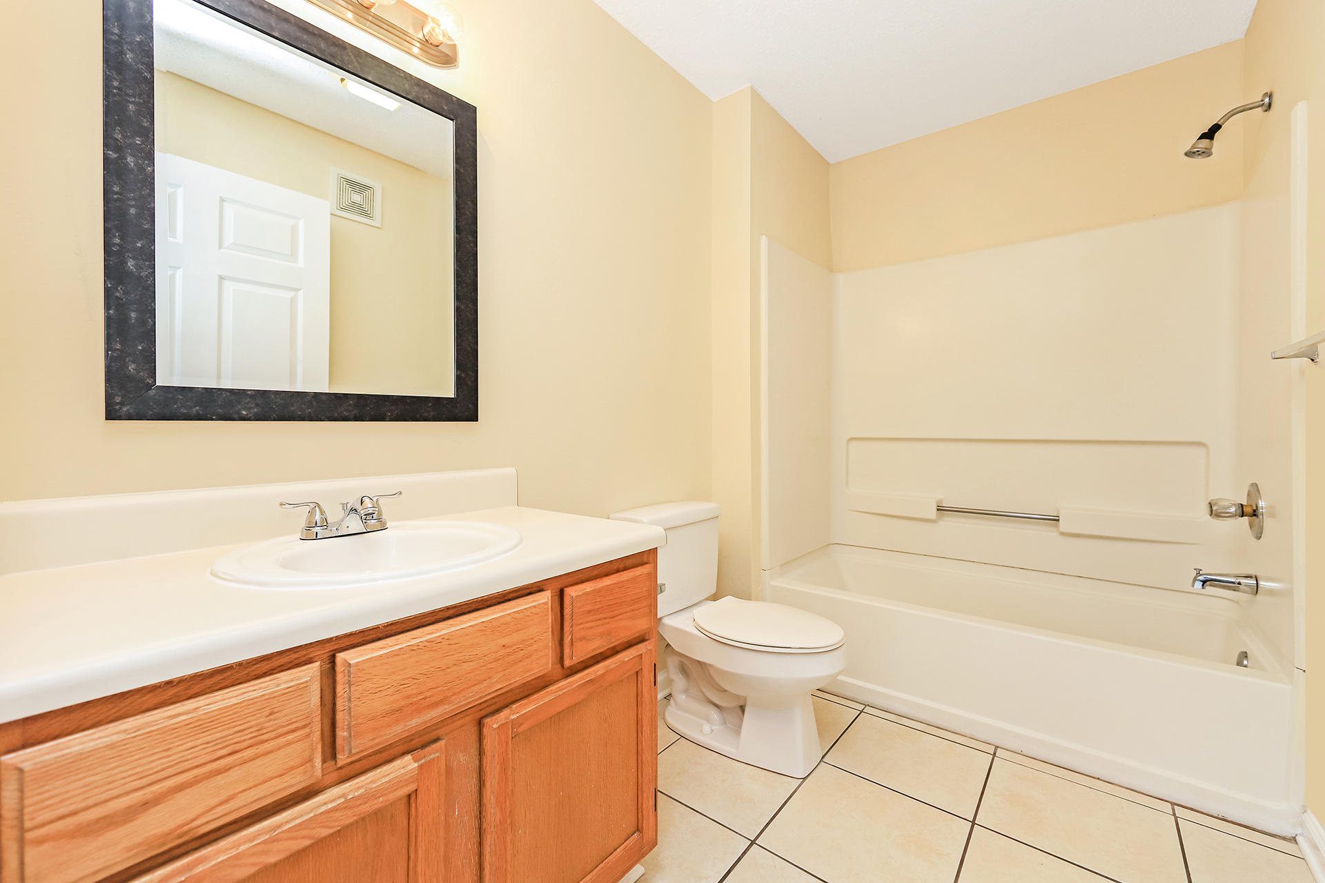 Indian Lake Condo Unit 169 Bldg 2 - Residential