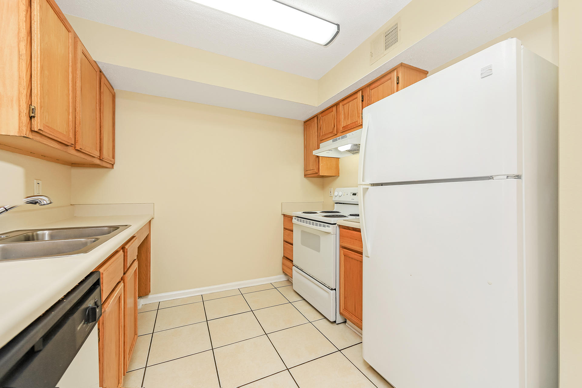 Indian Lake Condo Unit 169 Bldg 2 - Residential