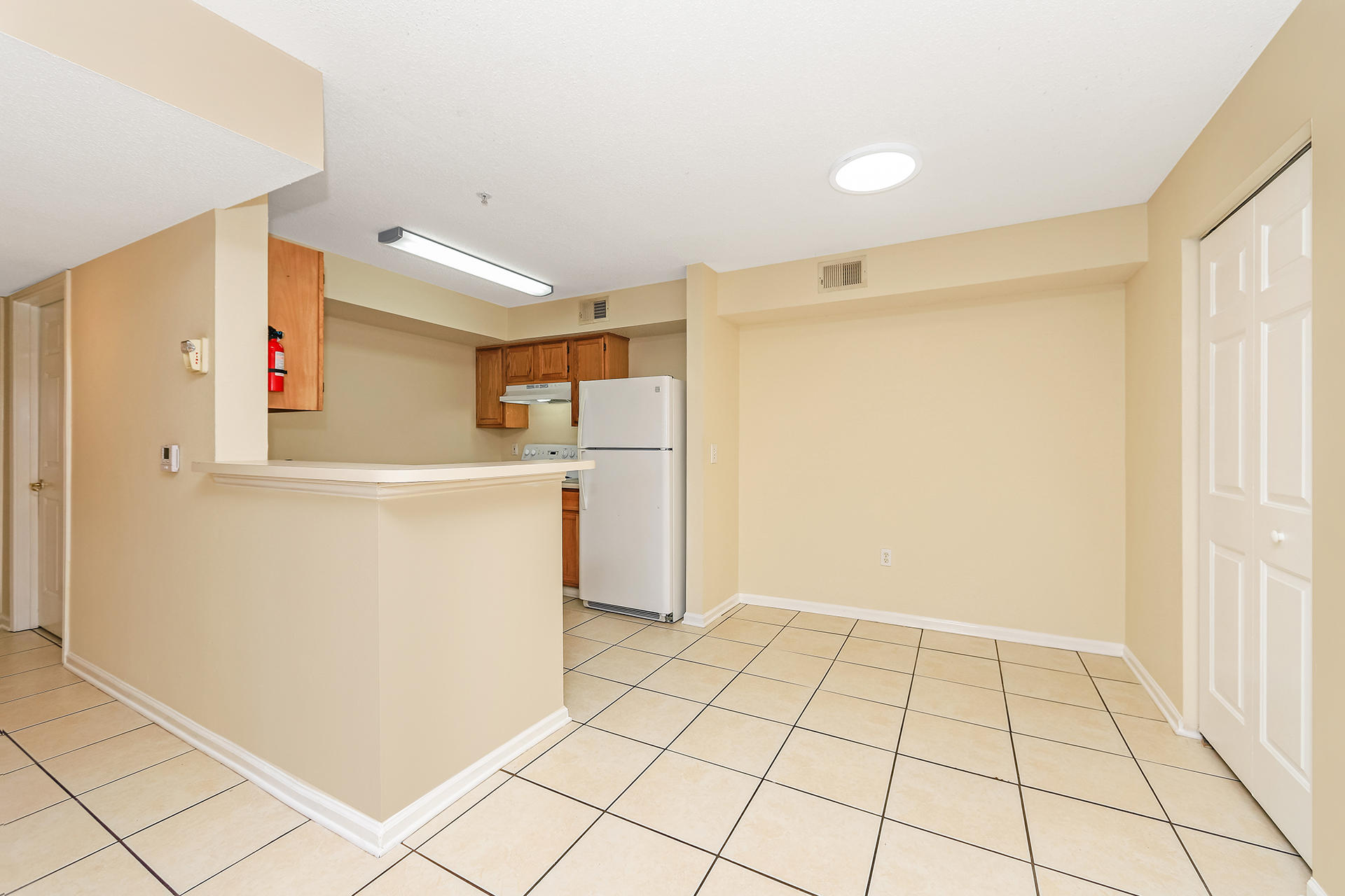 Indian Lake Condo Unit 169 Bldg 2 - Residential