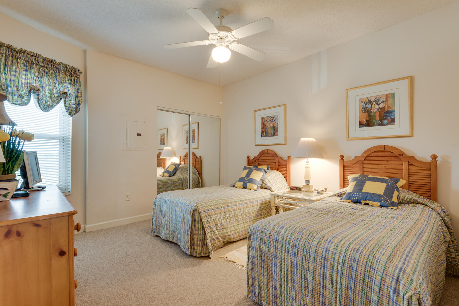 SUMMIT AT TOPS'L - Residential