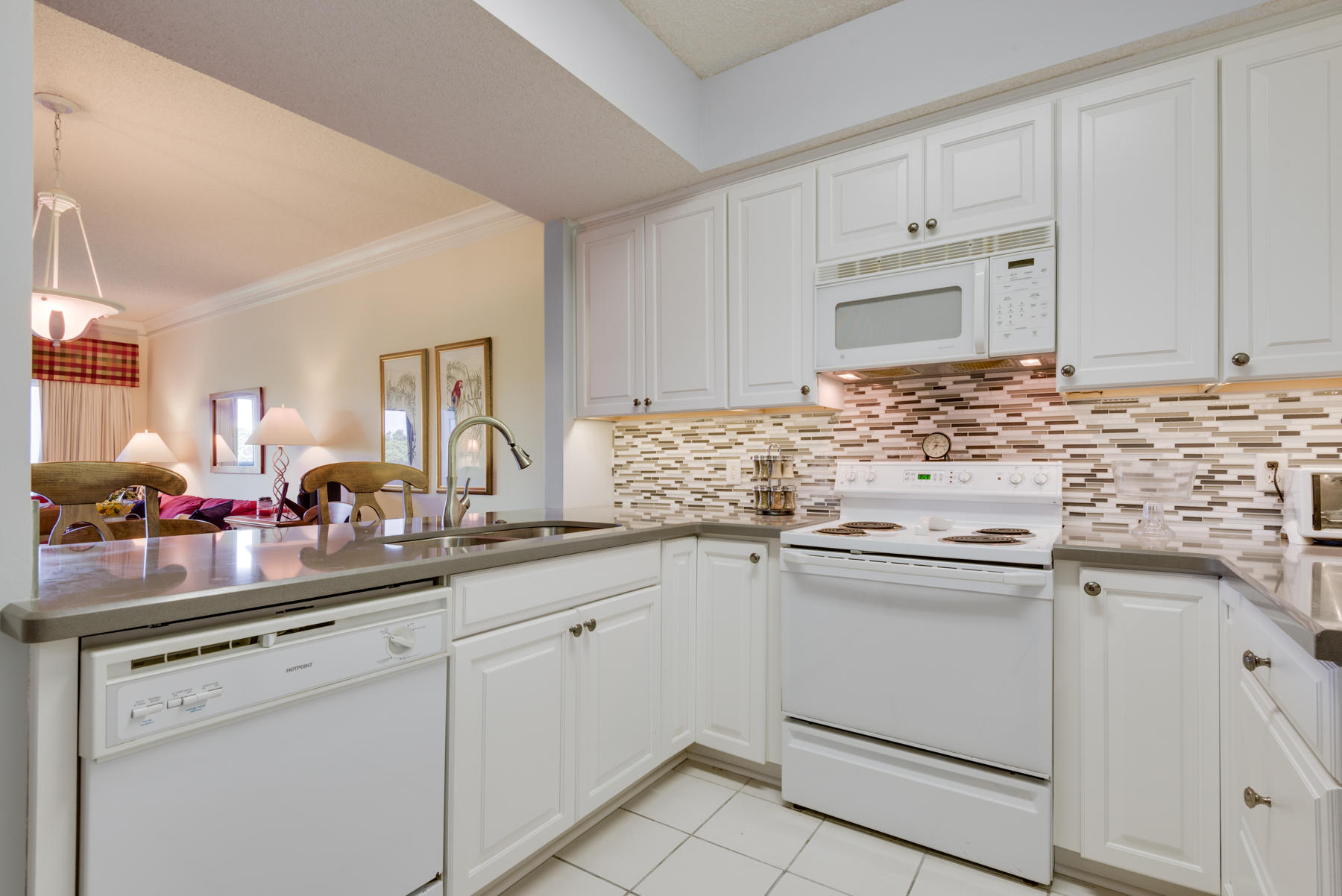 SUMMIT AT TOPS'L - Residential