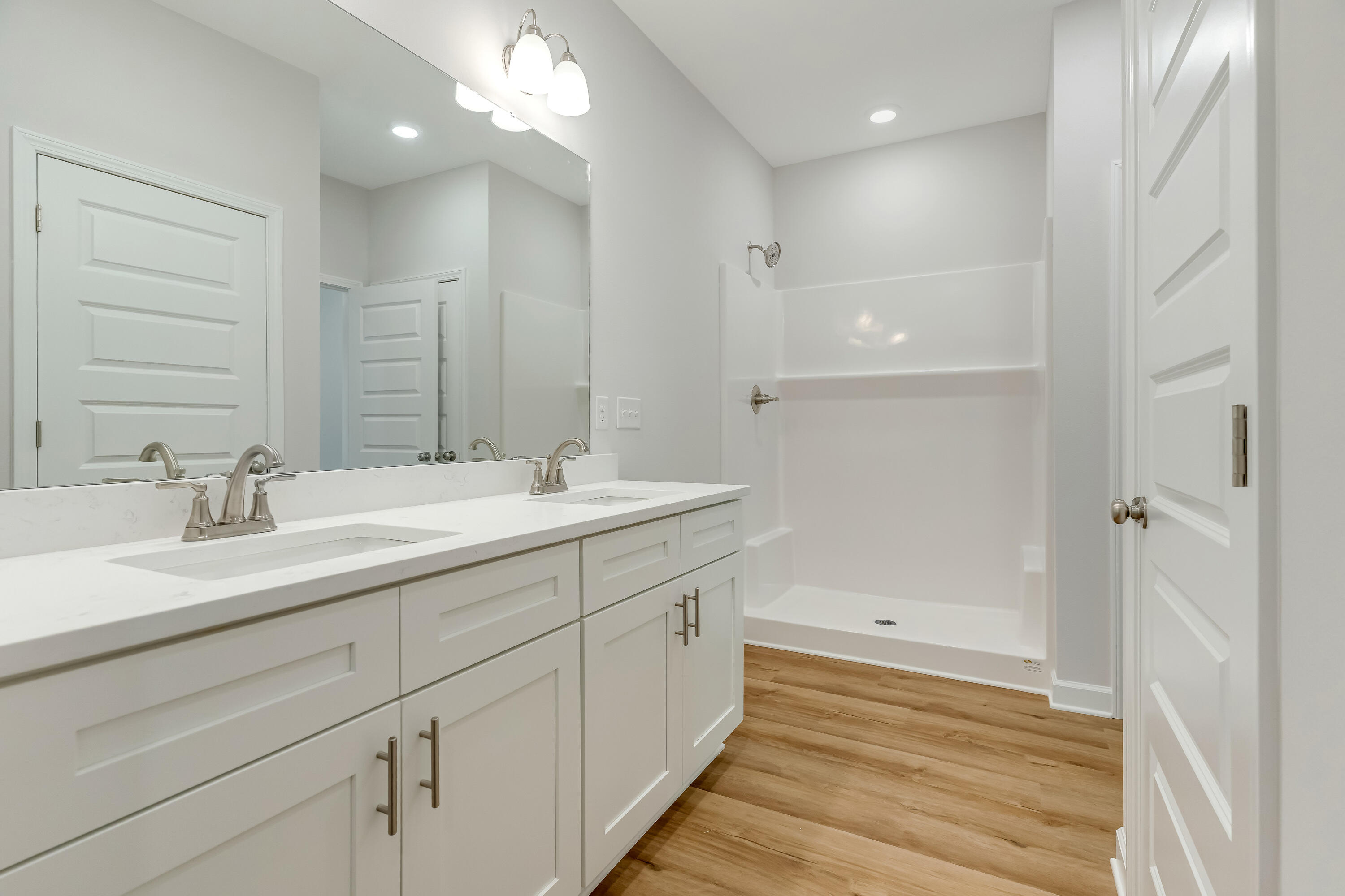 HOMEWOOD EST - Residential