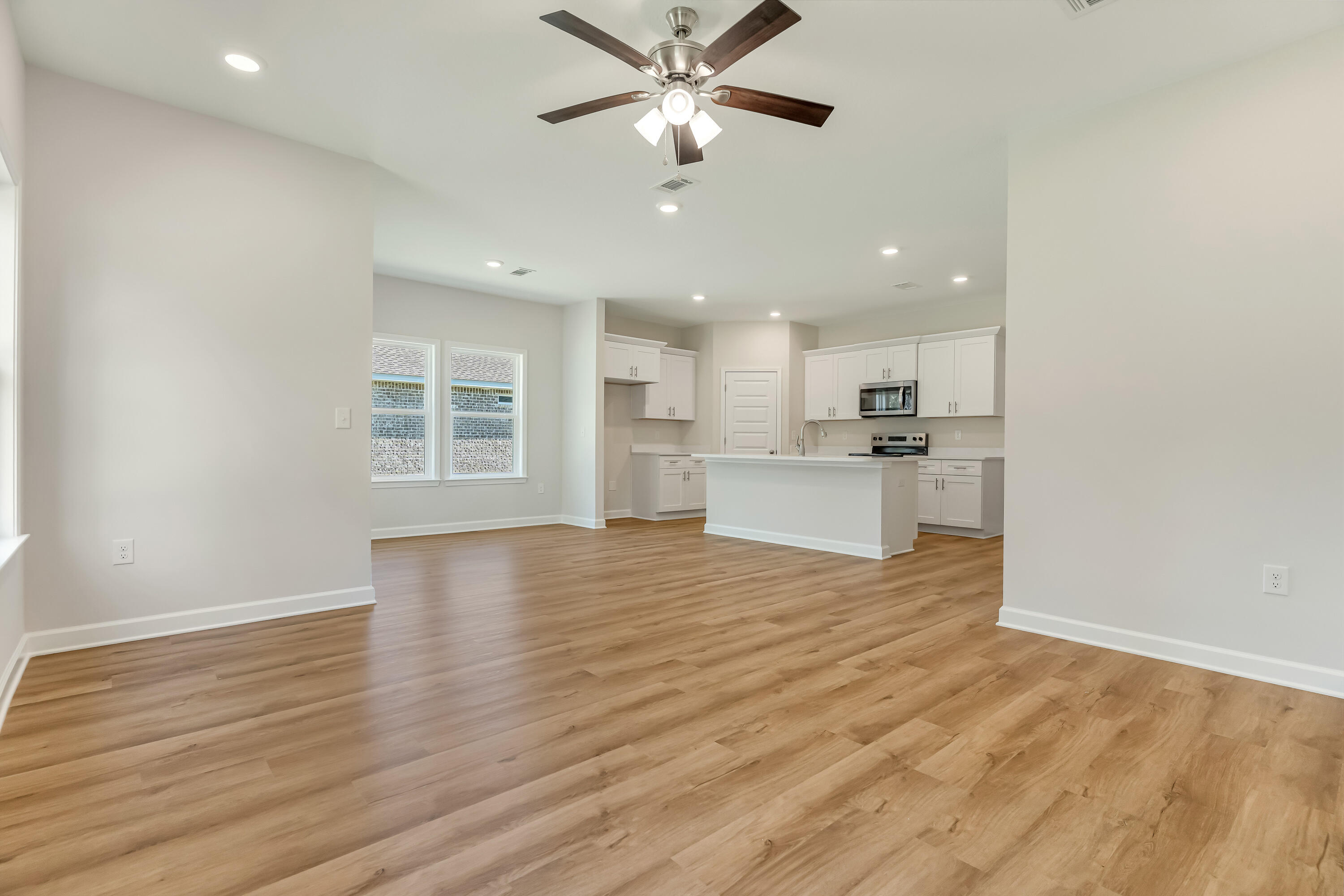 HOMEWOOD EST - Residential