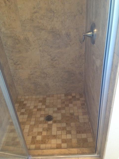 THOMPSON WOODS - Residential