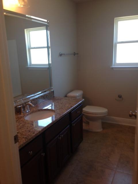 THOMPSON WOODS - Residential