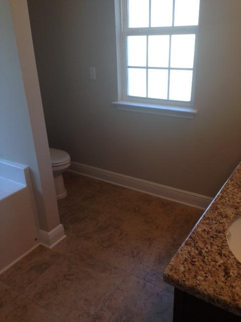 THOMPSON WOODS - Residential