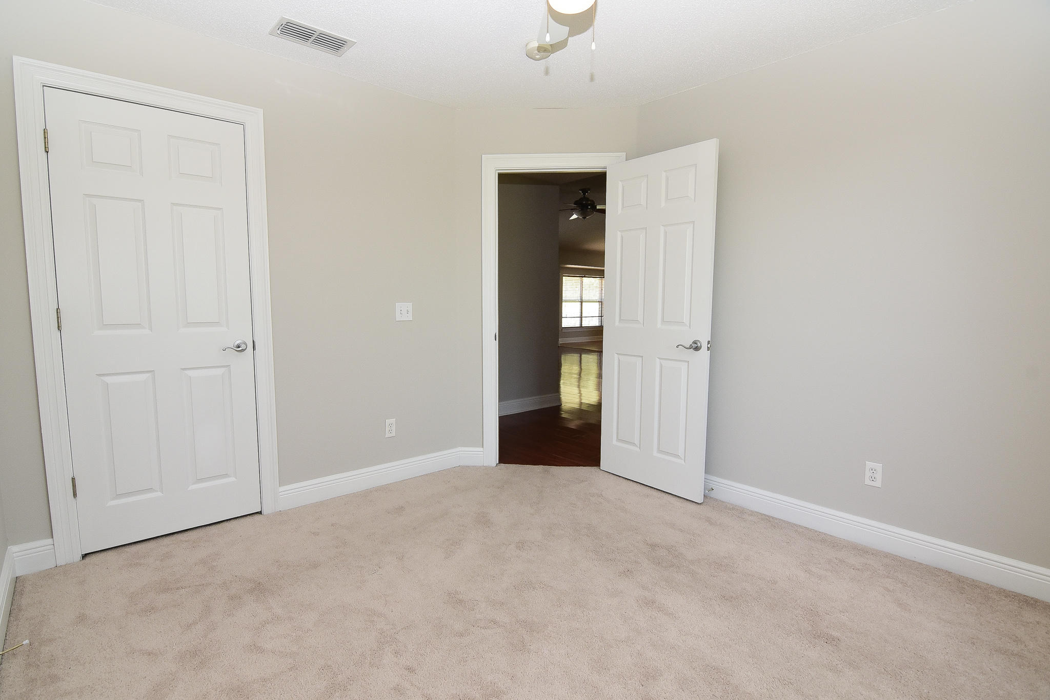 COUNTRYVIEW ESTATES 10TH ADDN - Residential