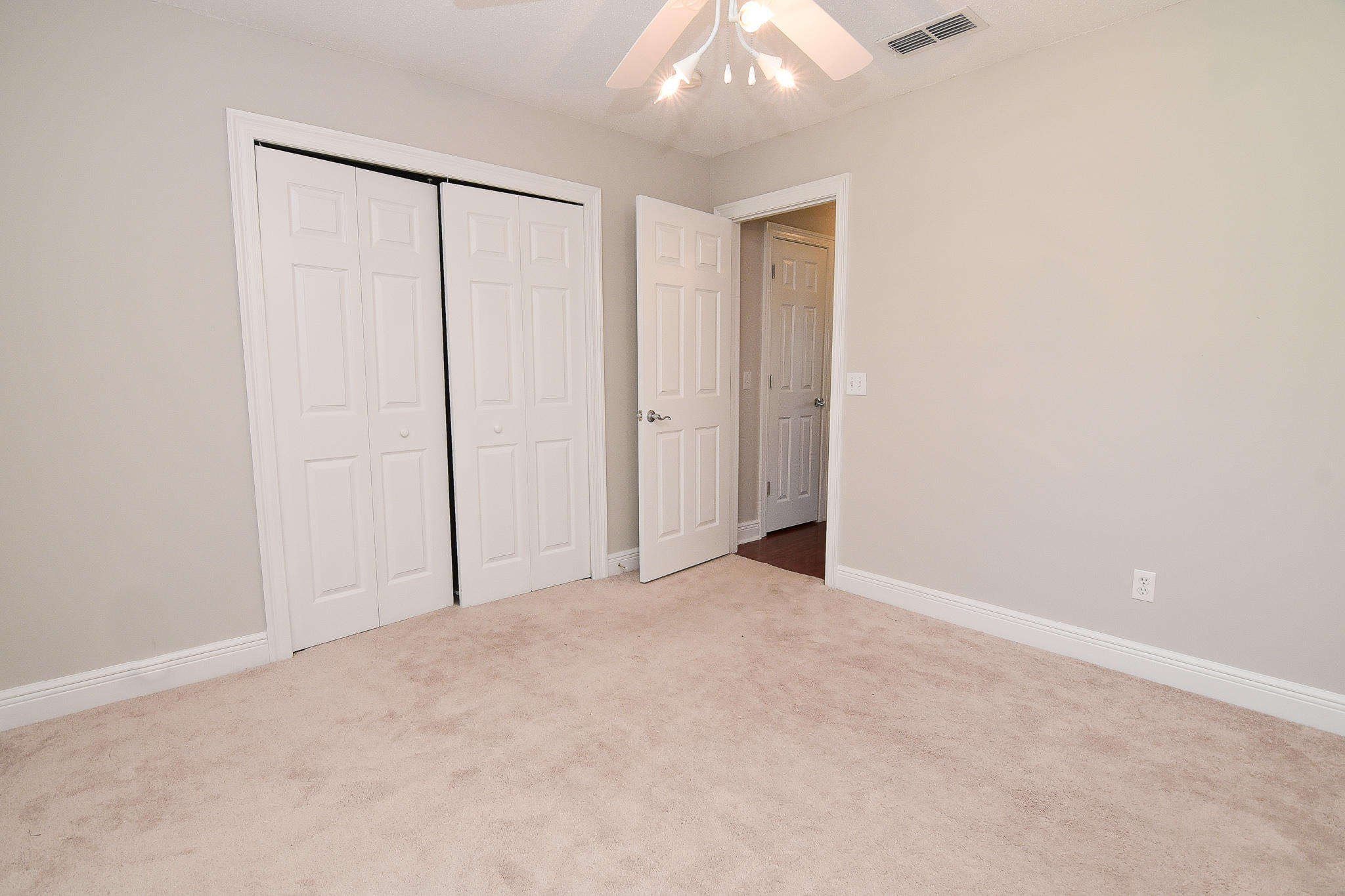 COUNTRYVIEW ESTATES 10TH ADDN - Residential