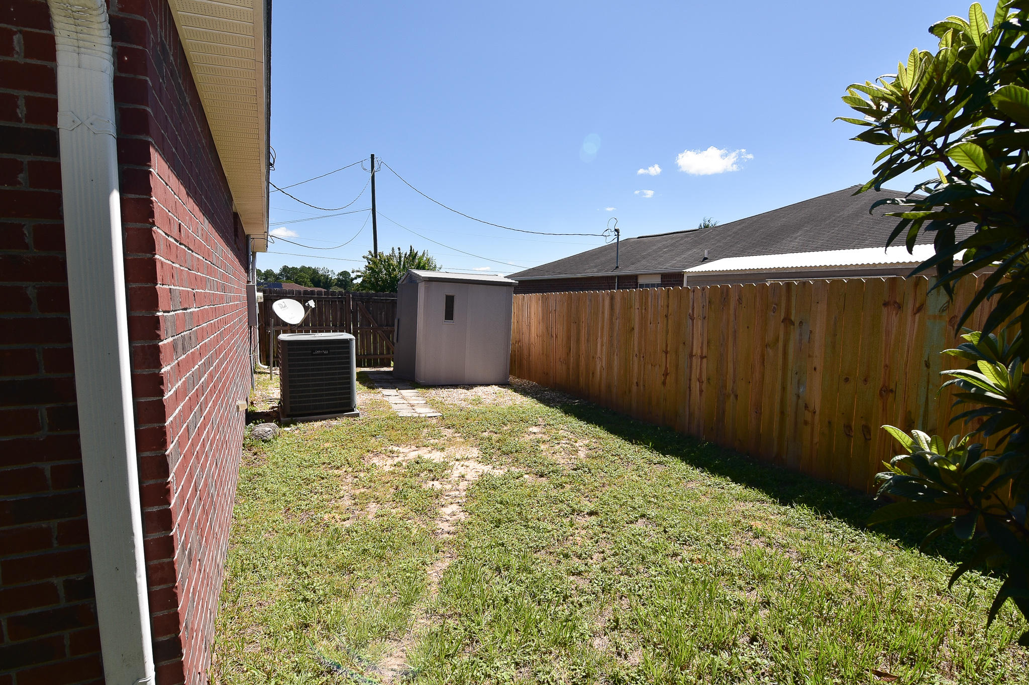 COUNTRYVIEW ESTATES 10TH ADDN - Residential