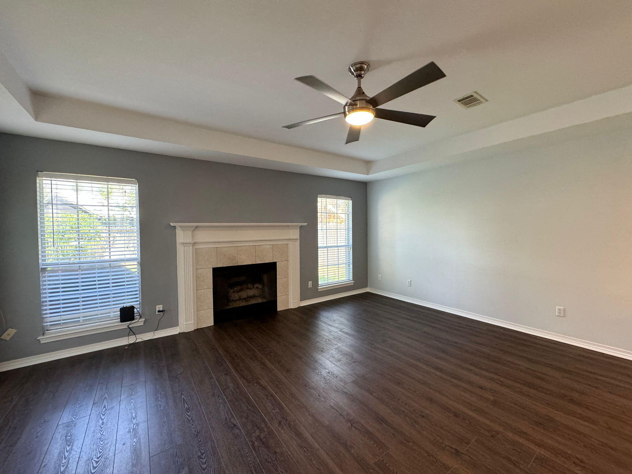 RIDGE WOOD MANOR - Residential Lease
