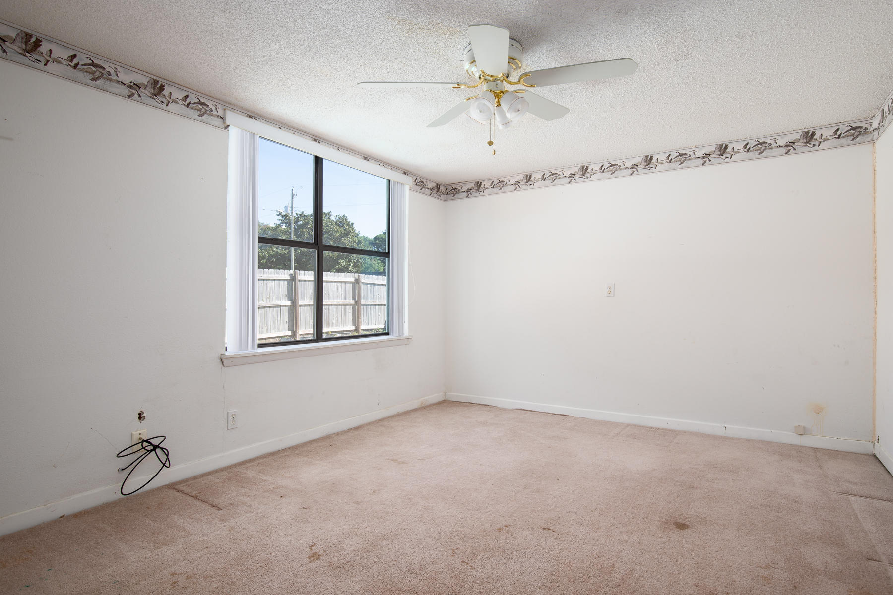 OAK TREE PARK - Residential