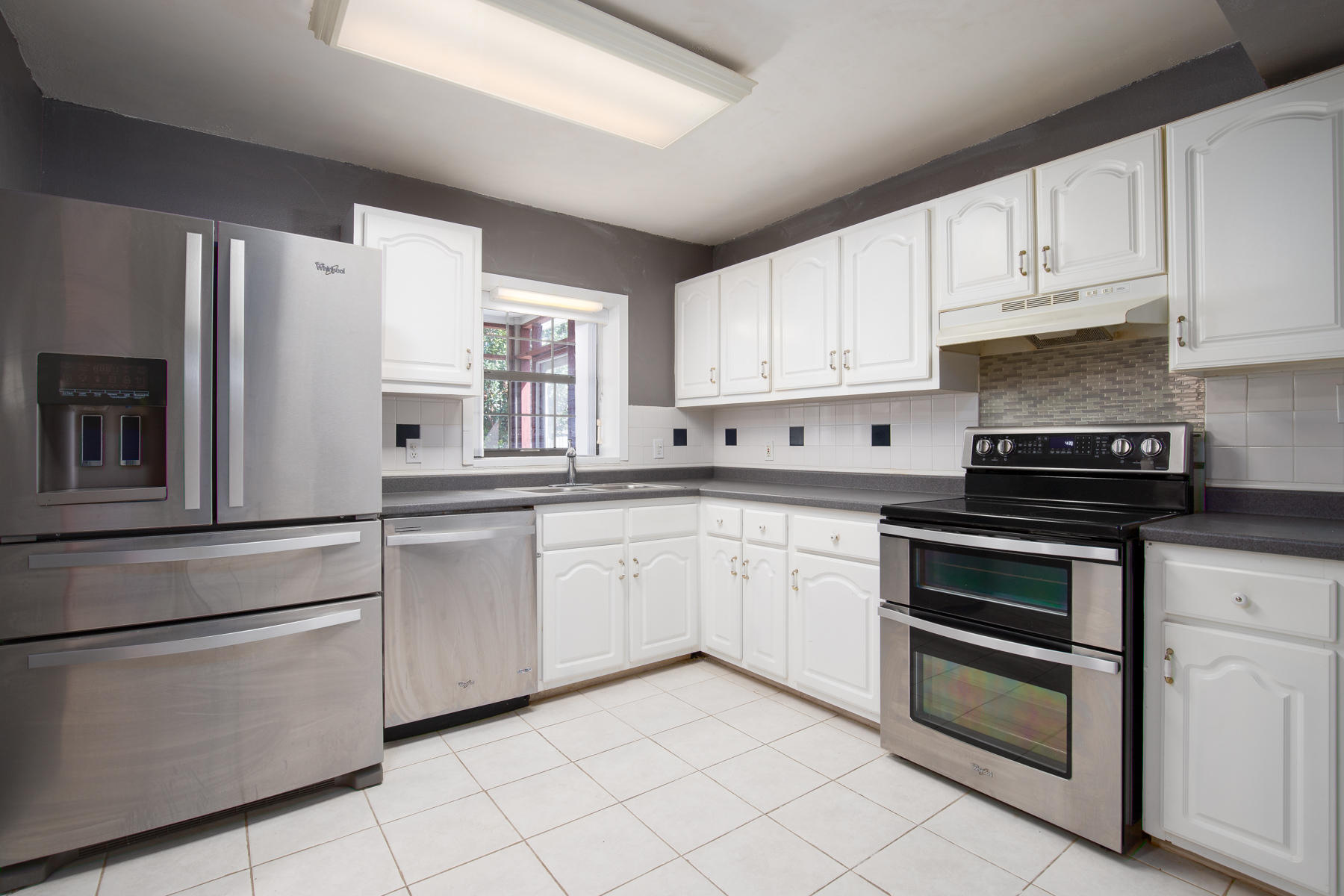 OAK TREE PARK - Residential