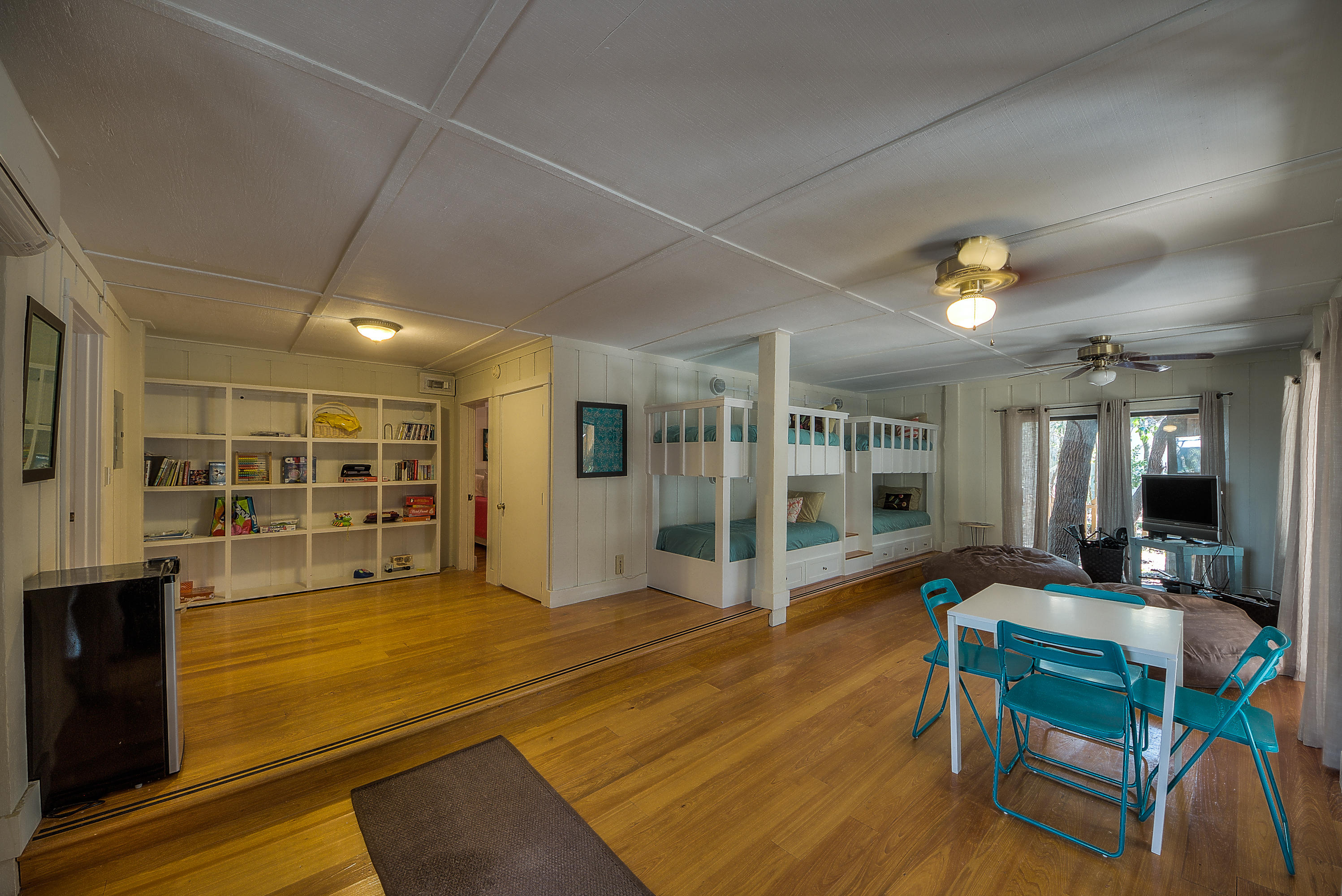 SEAGROVE 1ST ADDN - Residential