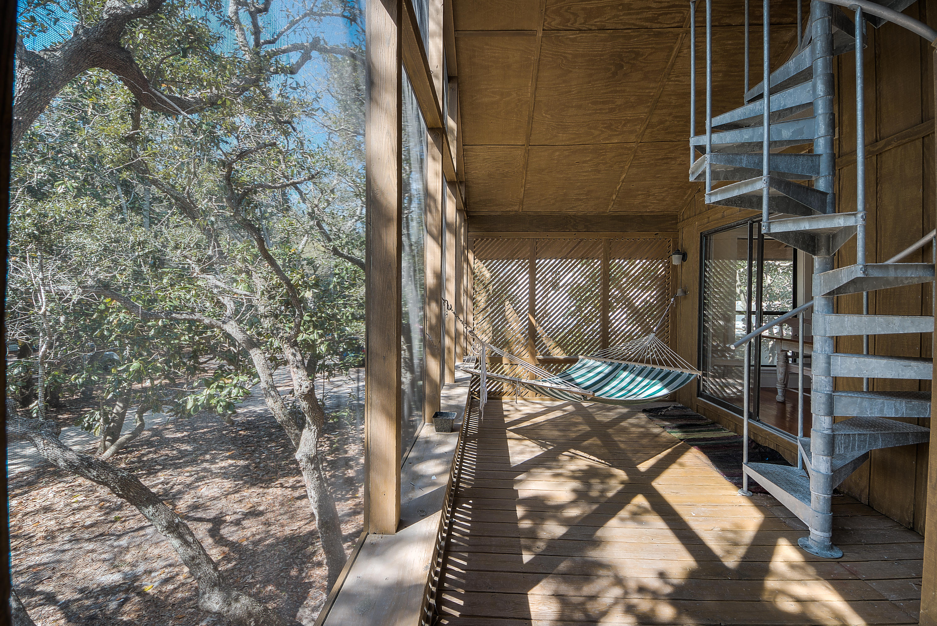 SEAGROVE 1ST ADDN - Residential