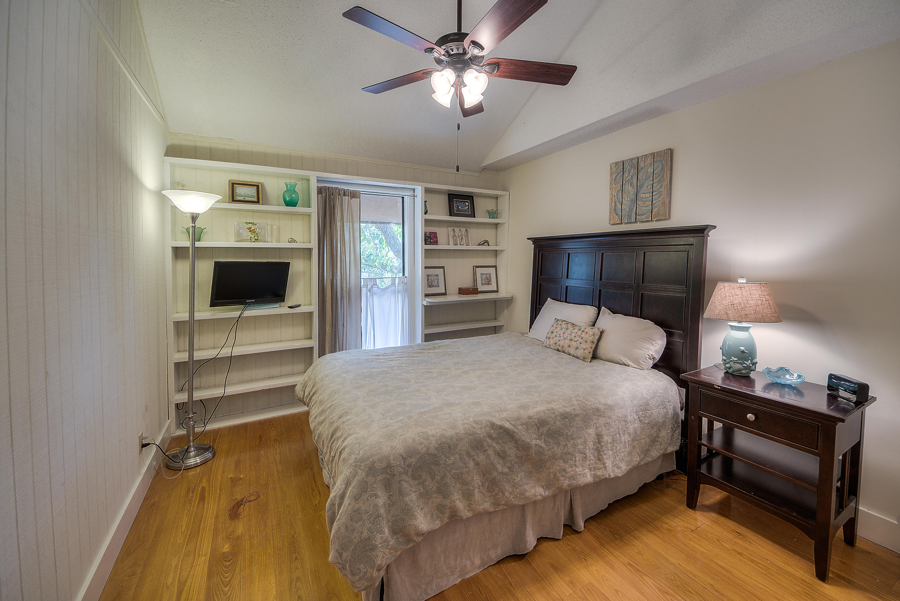 SEAGROVE 1ST ADDN - Residential