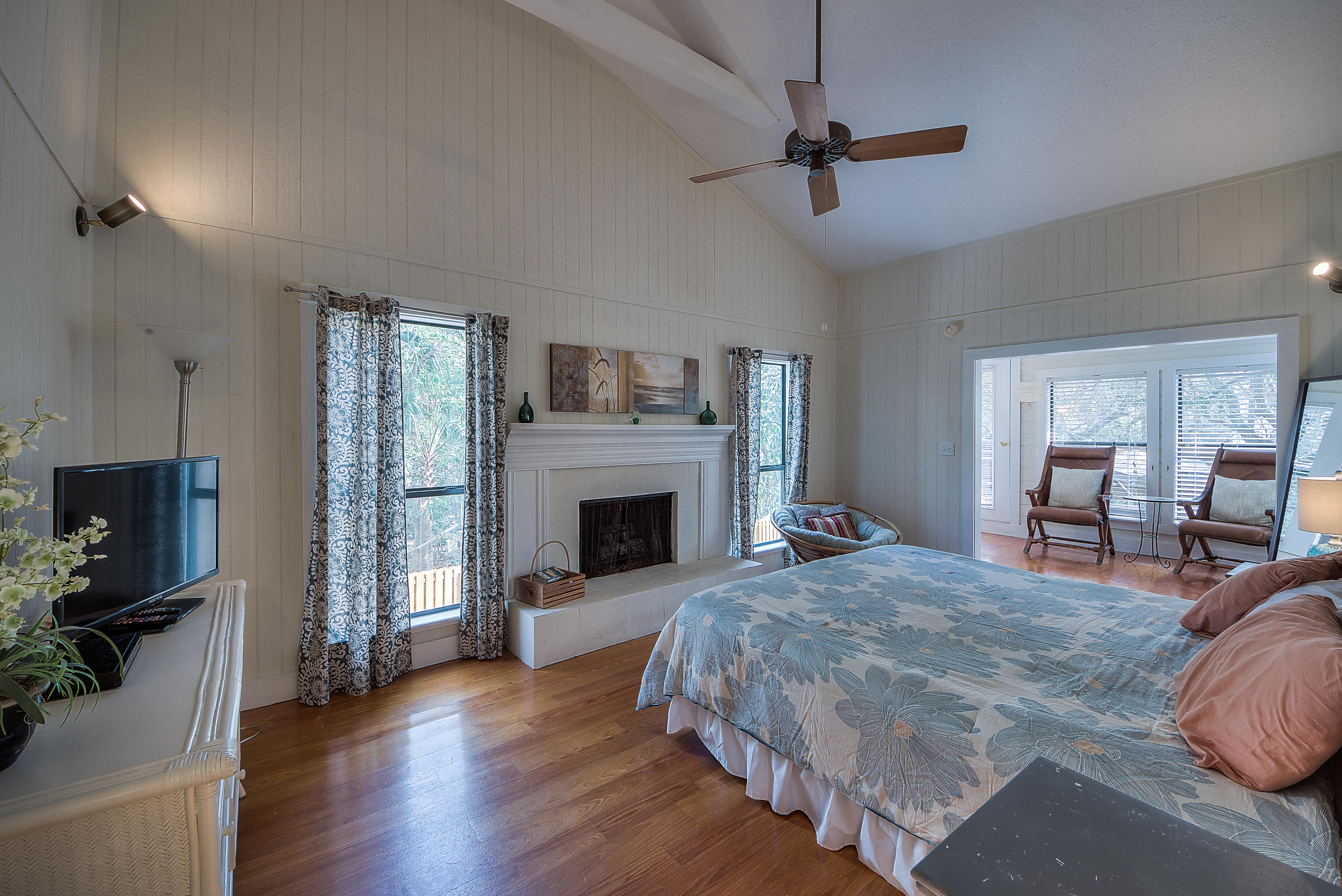 SEAGROVE 1ST ADDN - Residential