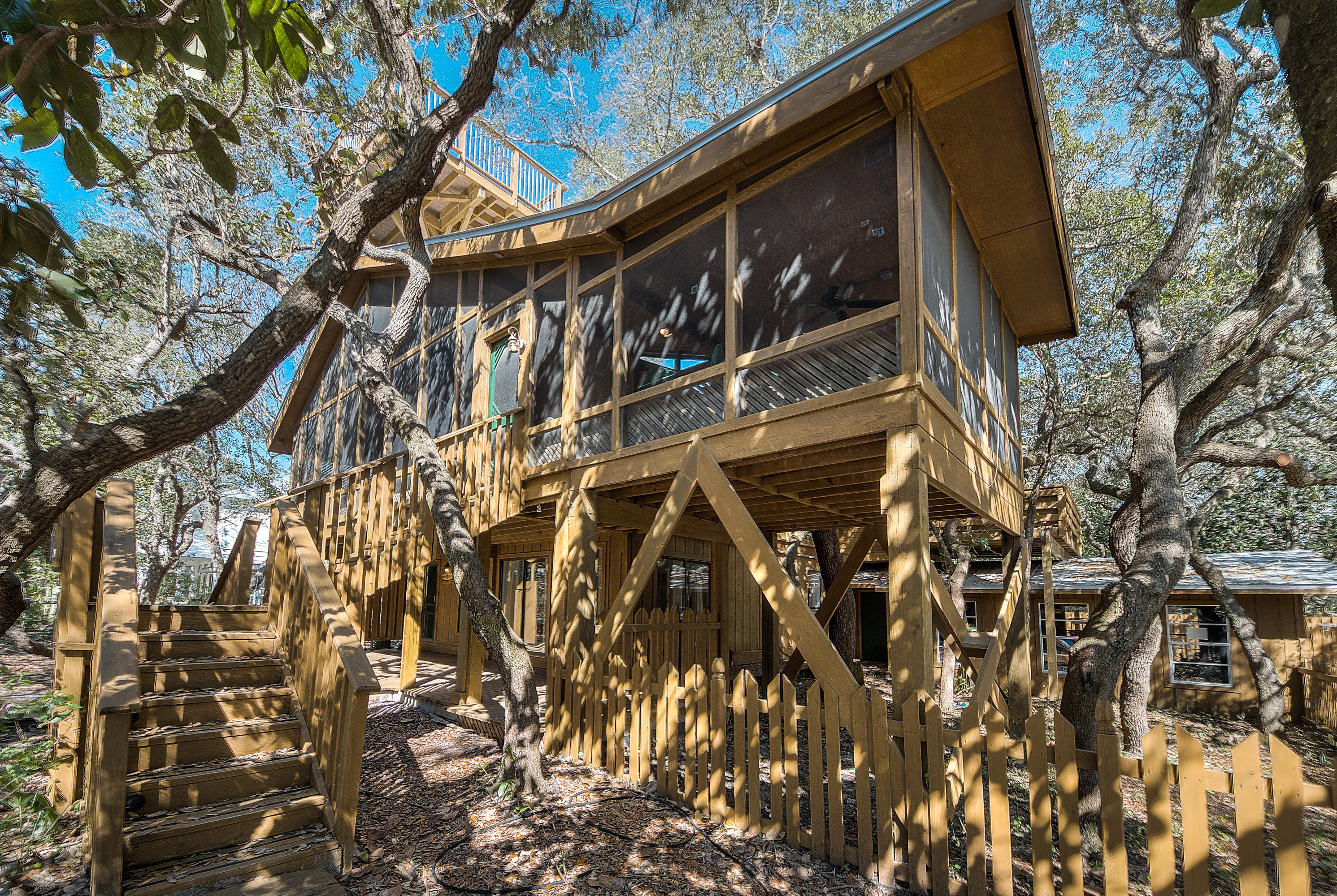 SEAGROVE 1ST ADDN - Residential