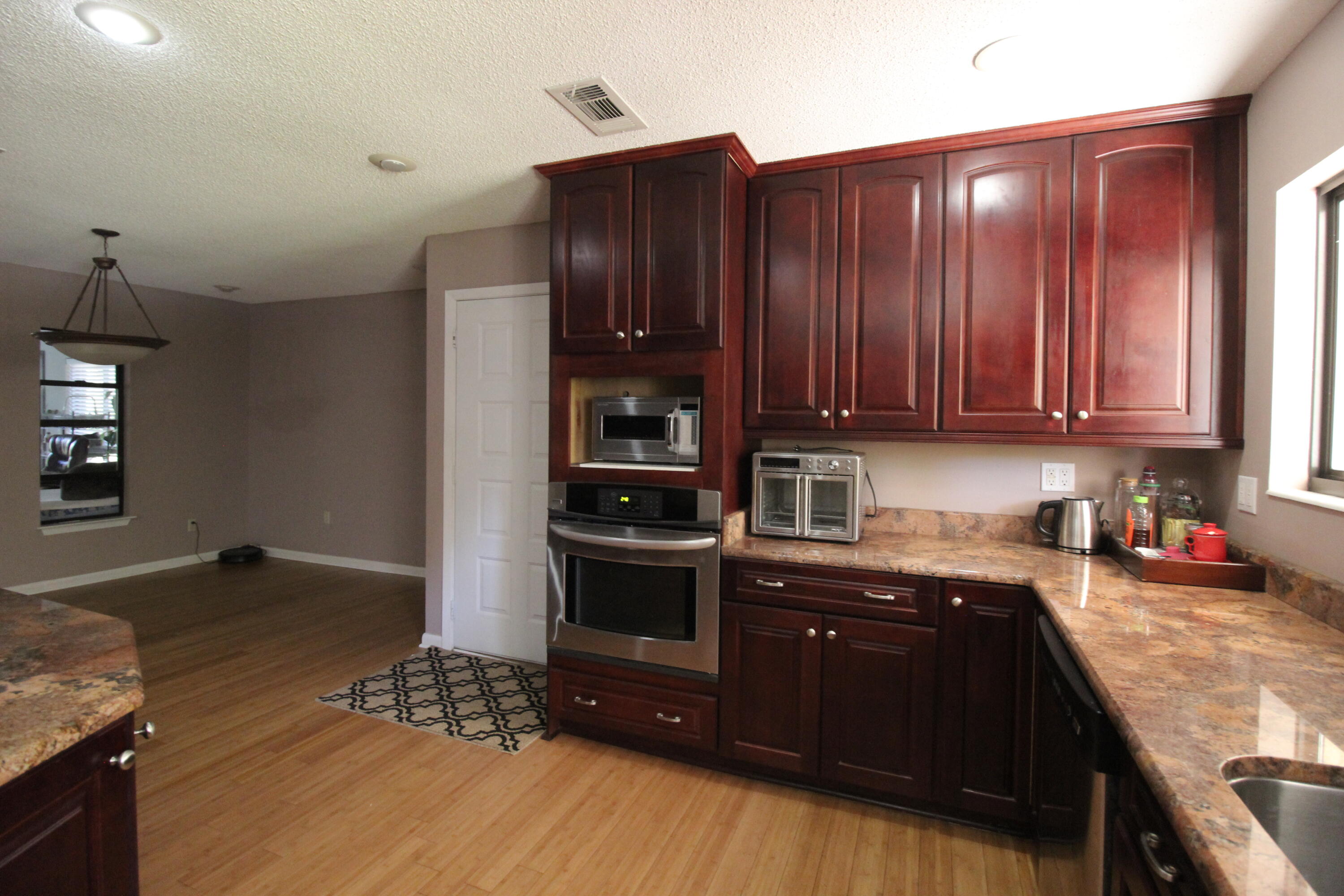 PINE LAKE S/D - Residential