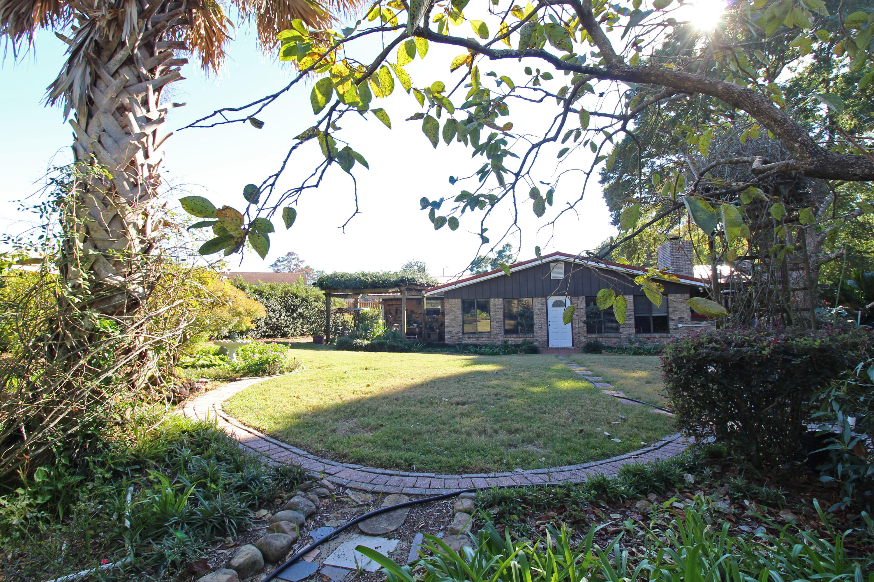 PINE LAKE S/D - Residential