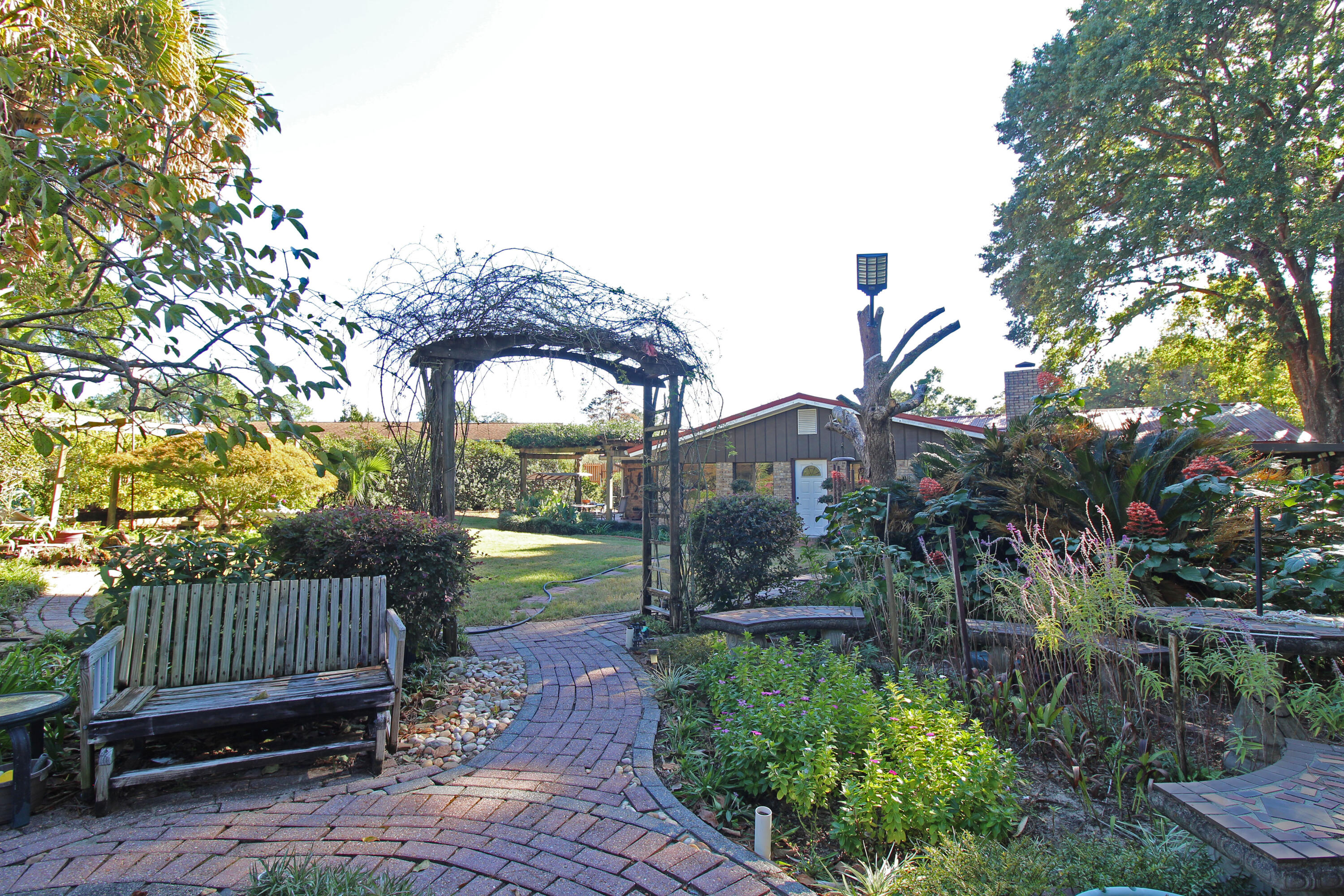 PINE LAKE S/D - Residential