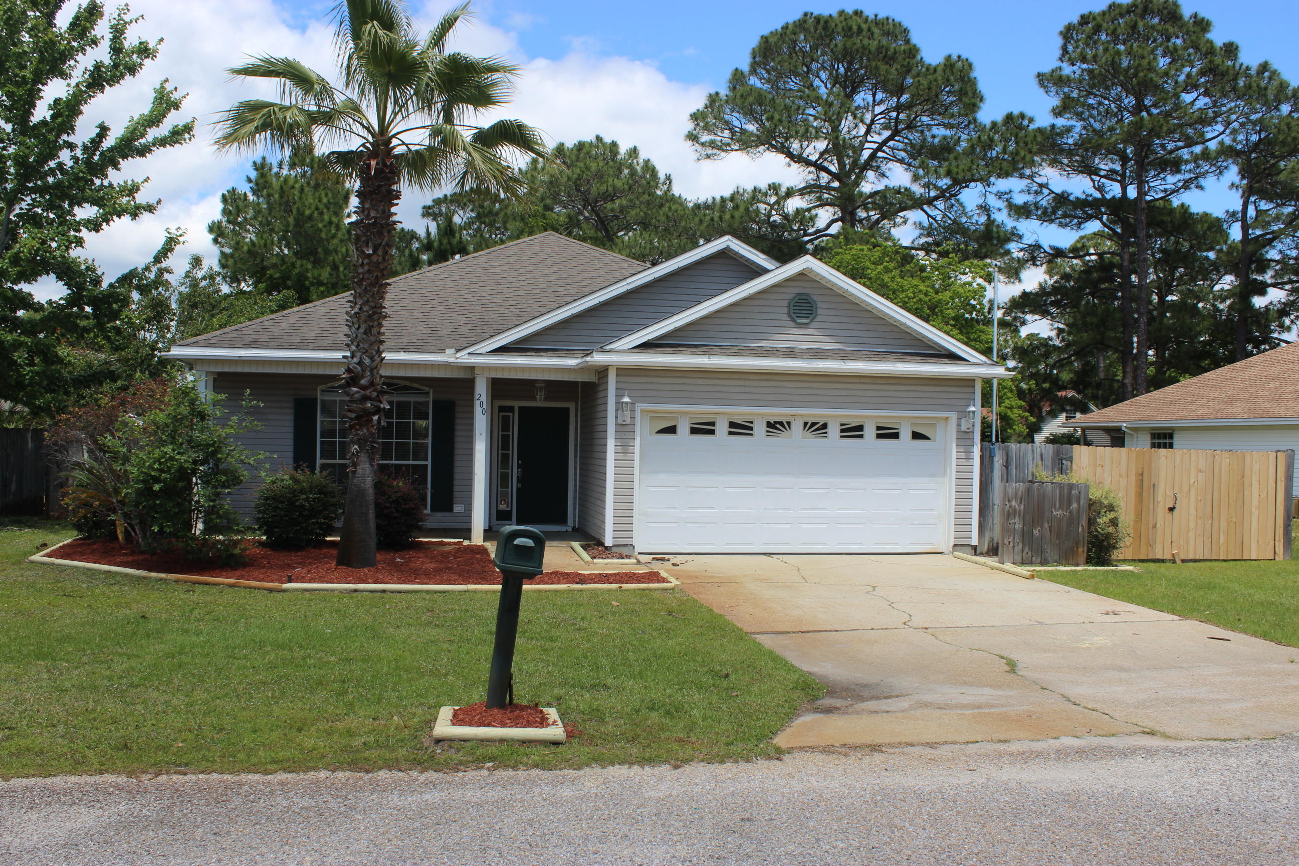 DOROTHY BOWEN ESTATES - Residential