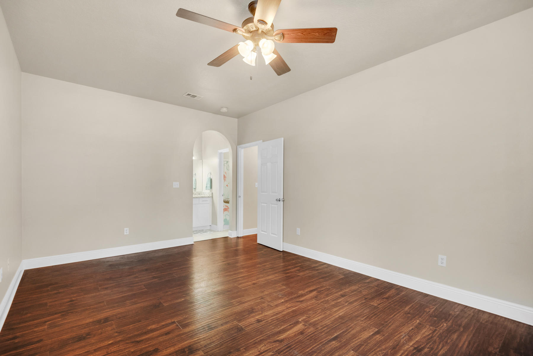 Bay Loop Rd - Residential