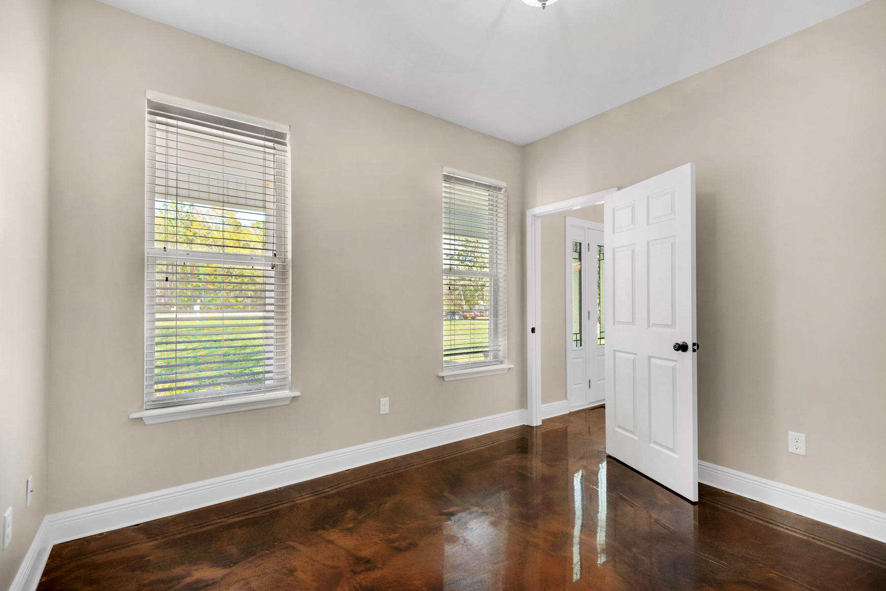 Bay Loop Rd - Residential