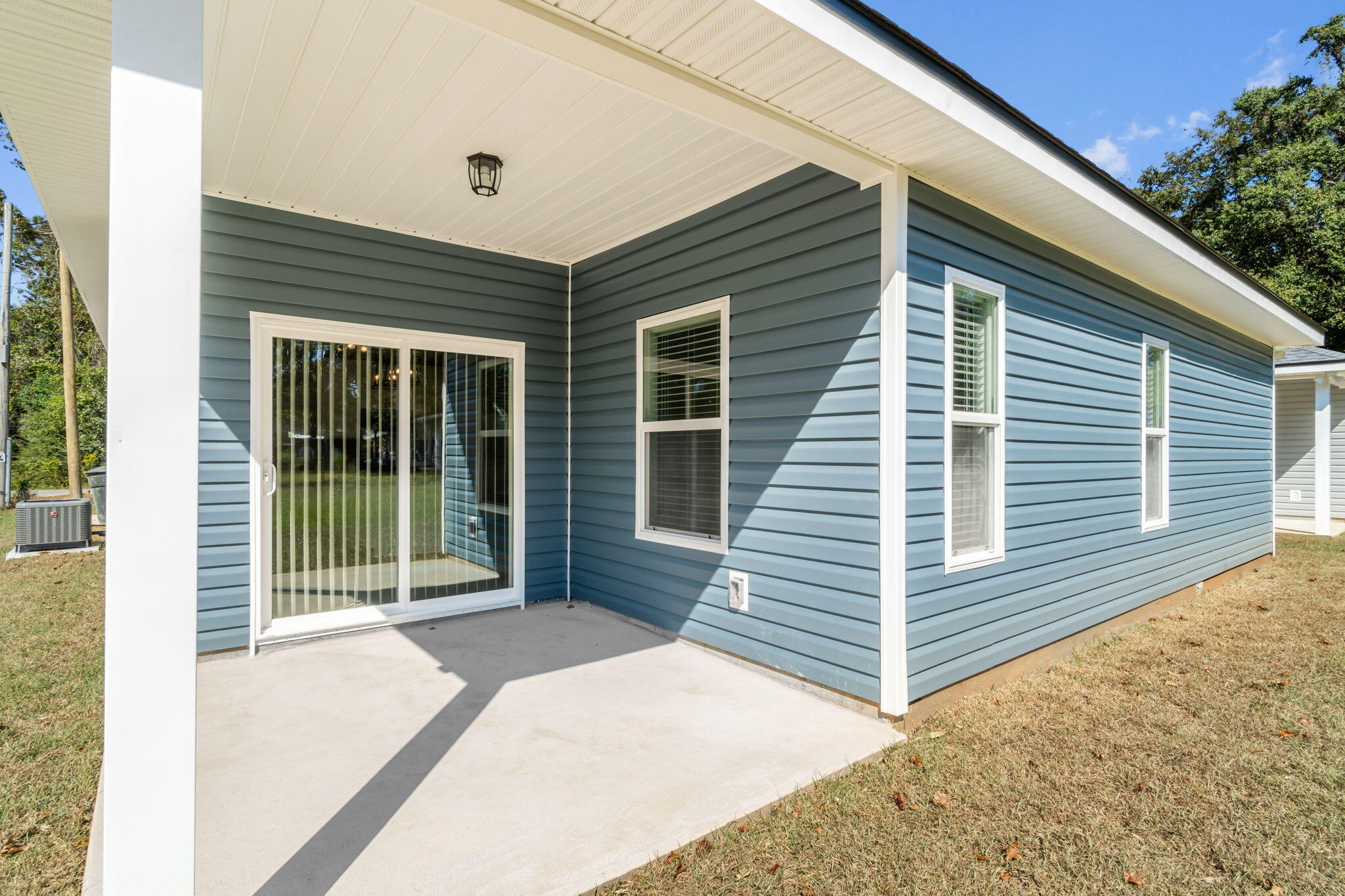 CRESCENT SHORES - Residential