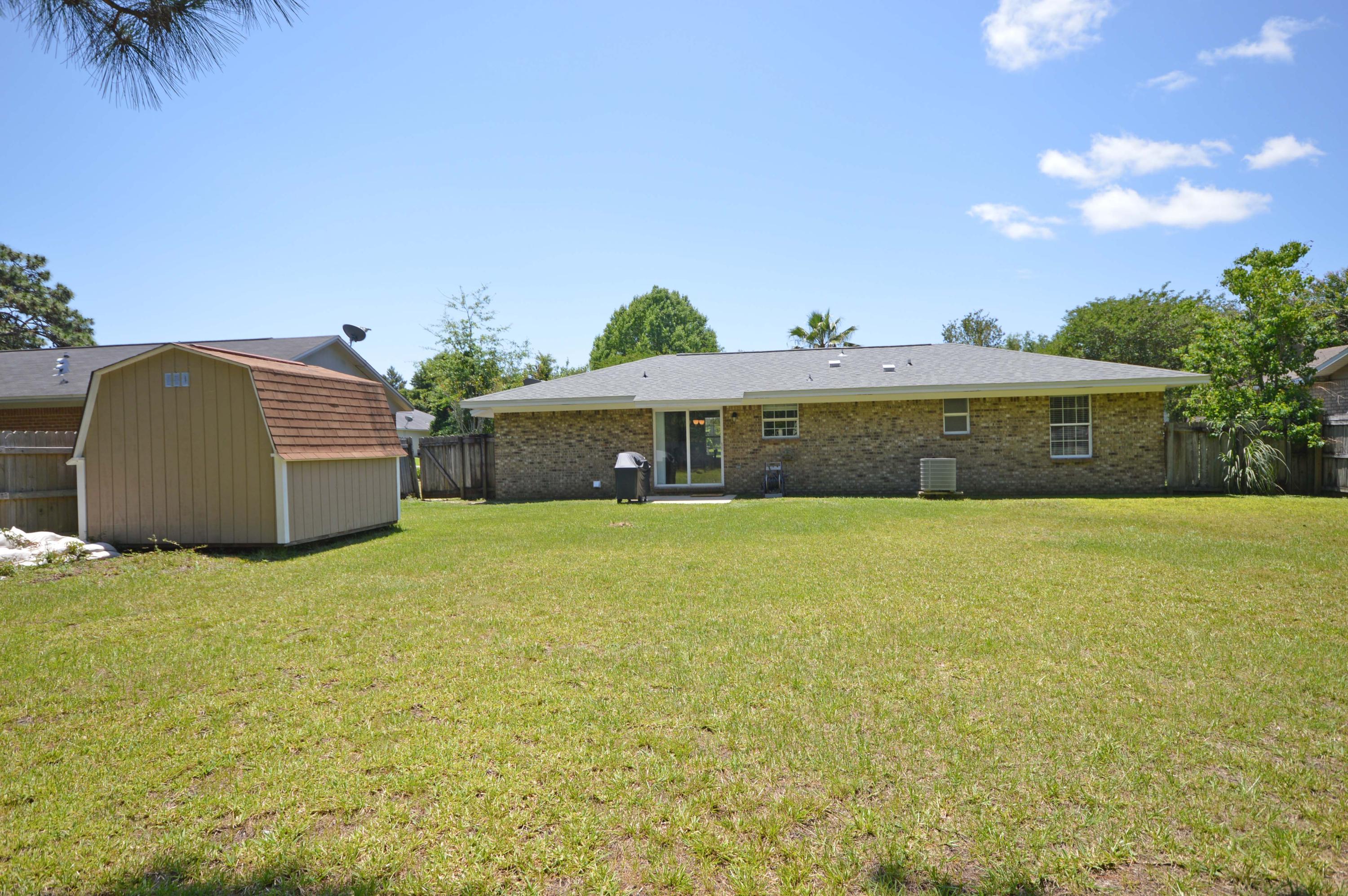 SANTA ROSA SHORES - Residential