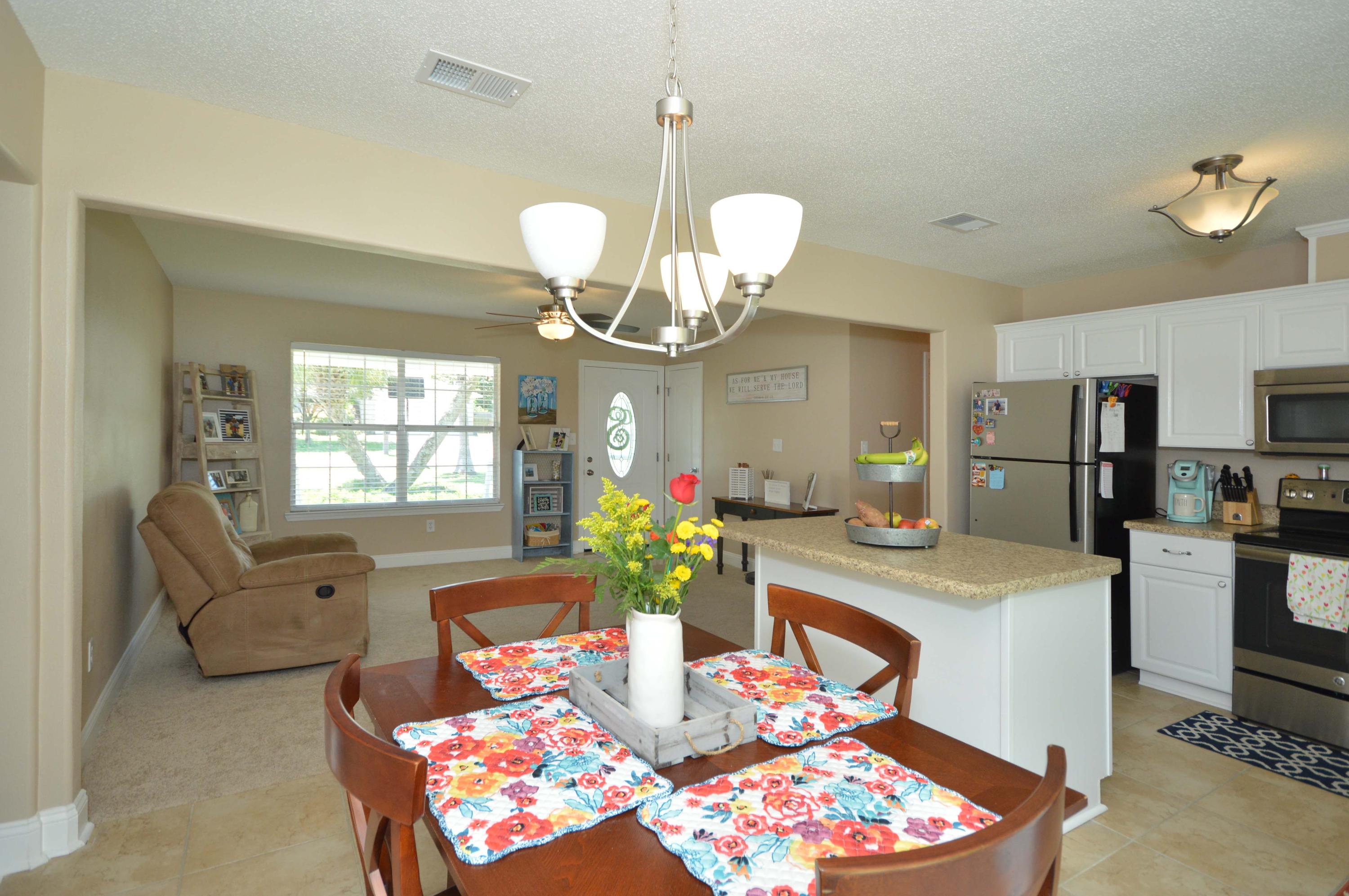 SANTA ROSA SHORES - Residential