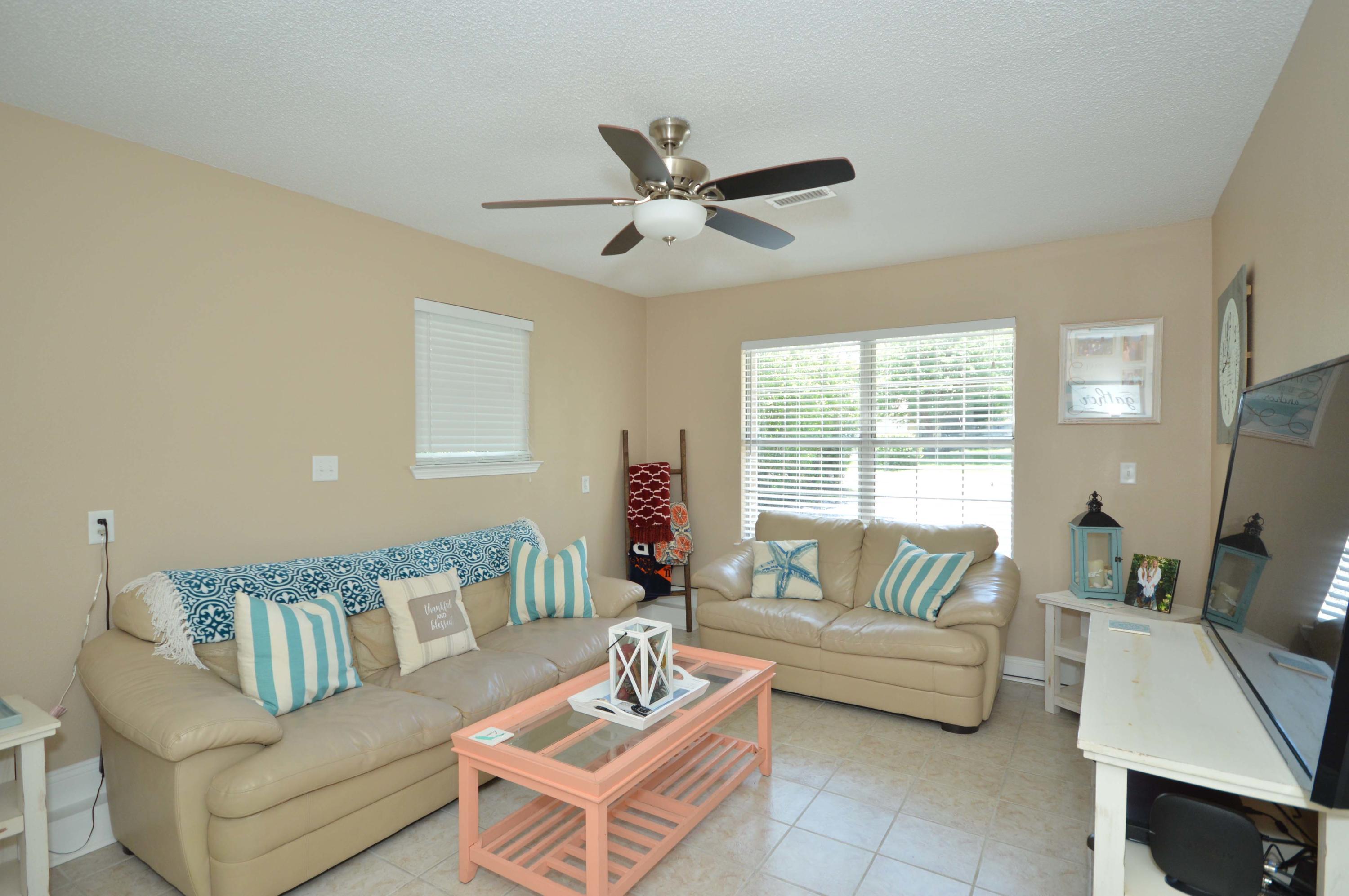 SANTA ROSA SHORES - Residential