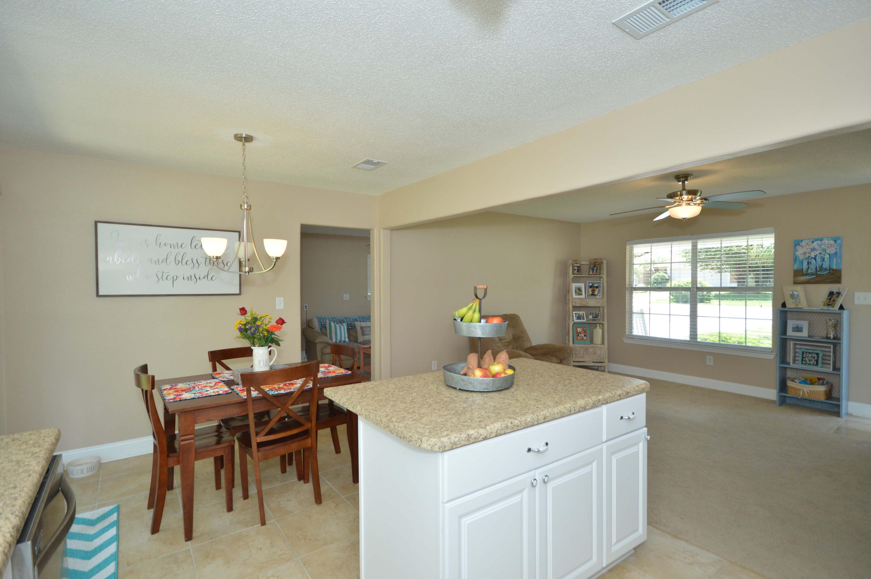 SANTA ROSA SHORES - Residential