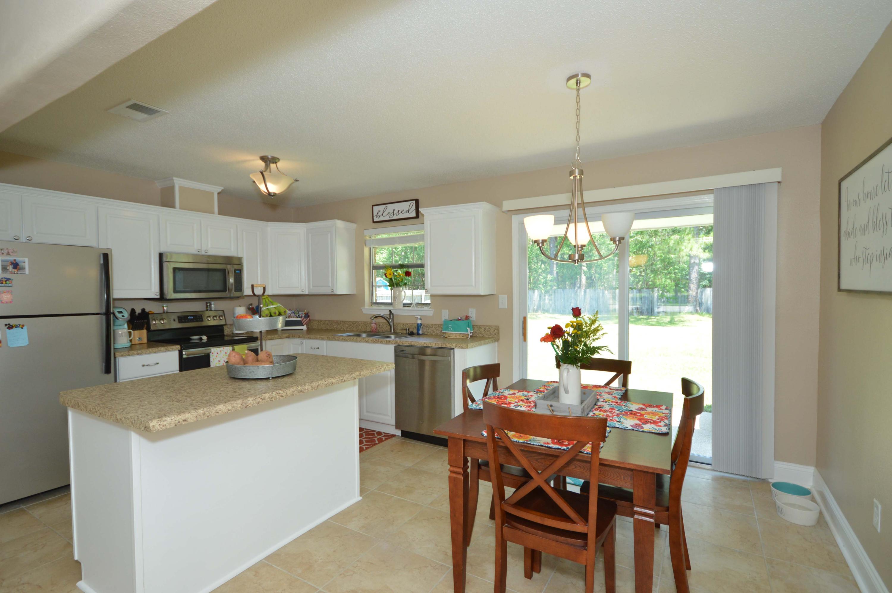 SANTA ROSA SHORES - Residential