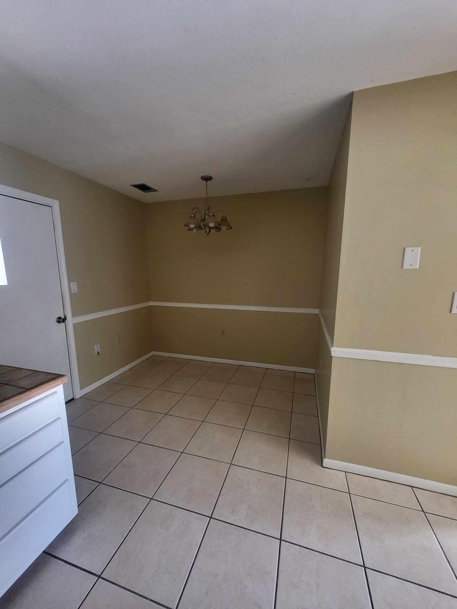 Holly/Navarre - Residential Lease