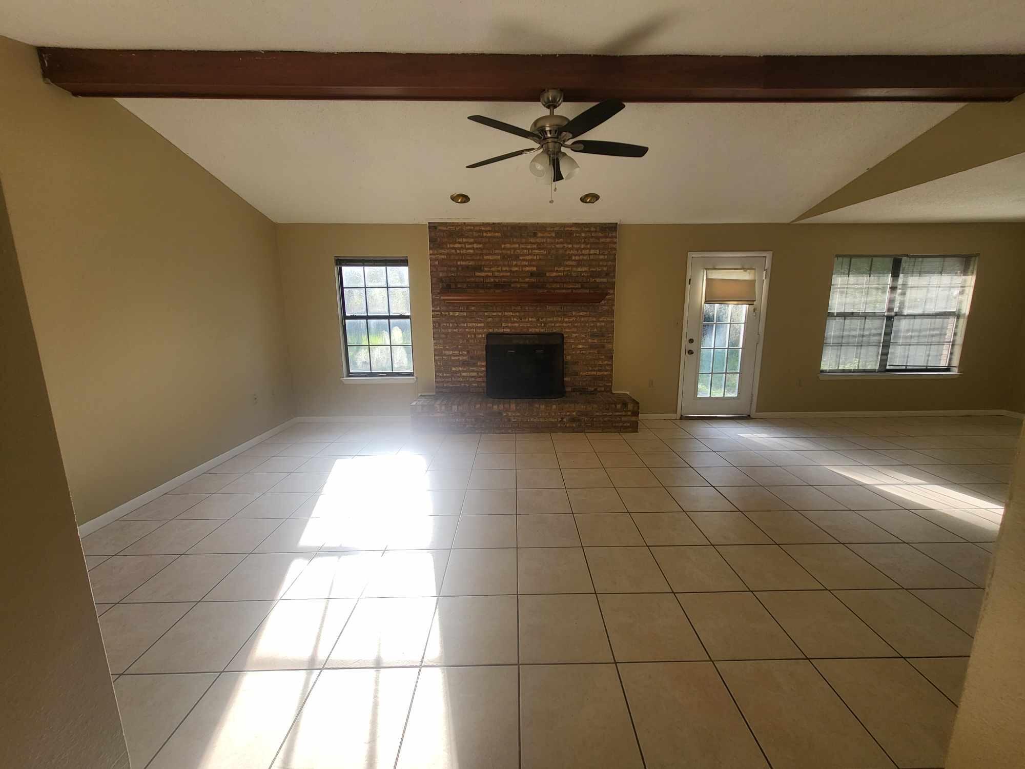 Holly/Navarre - Residential Lease