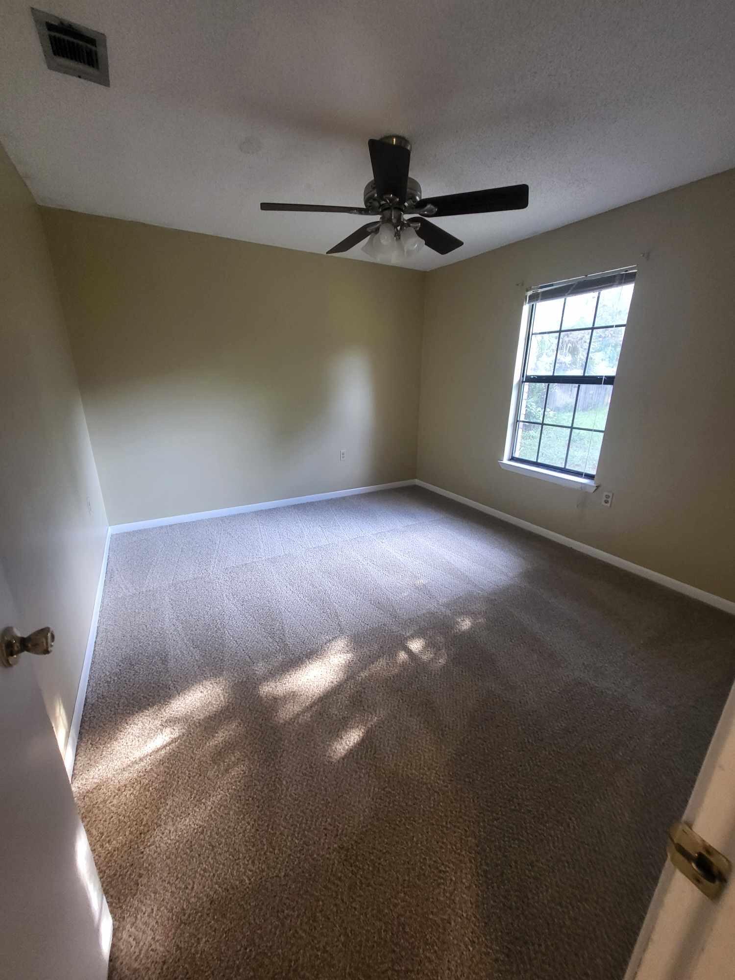 Holly/Navarre - Residential Lease