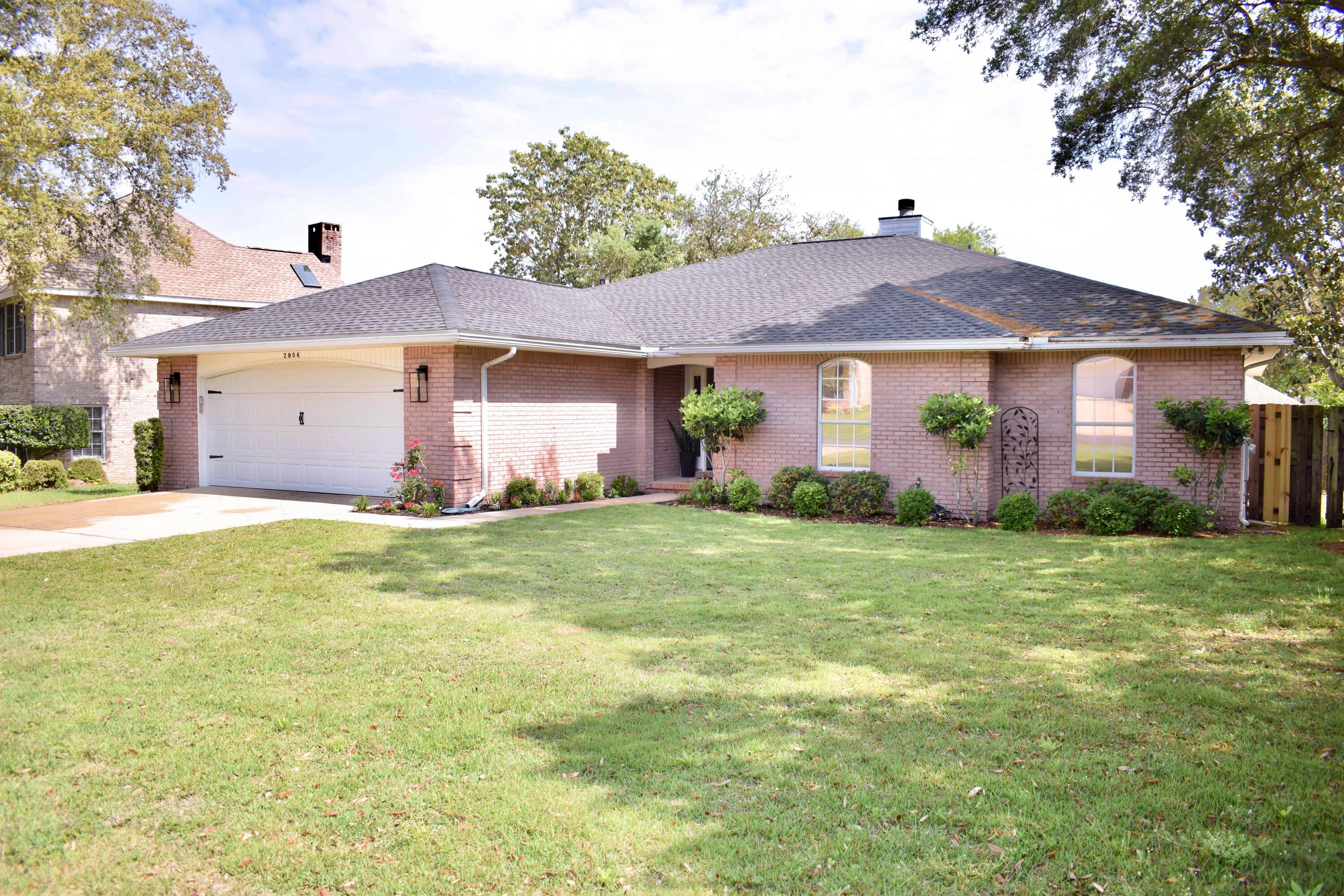 LAKE POINTE - Residential