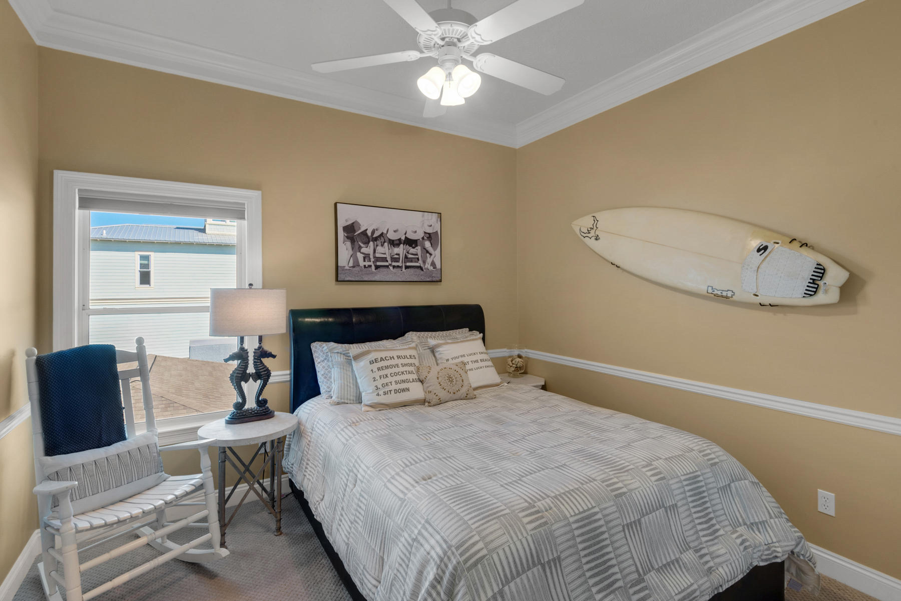 LAGUNA BEACH ESTATES - Residential