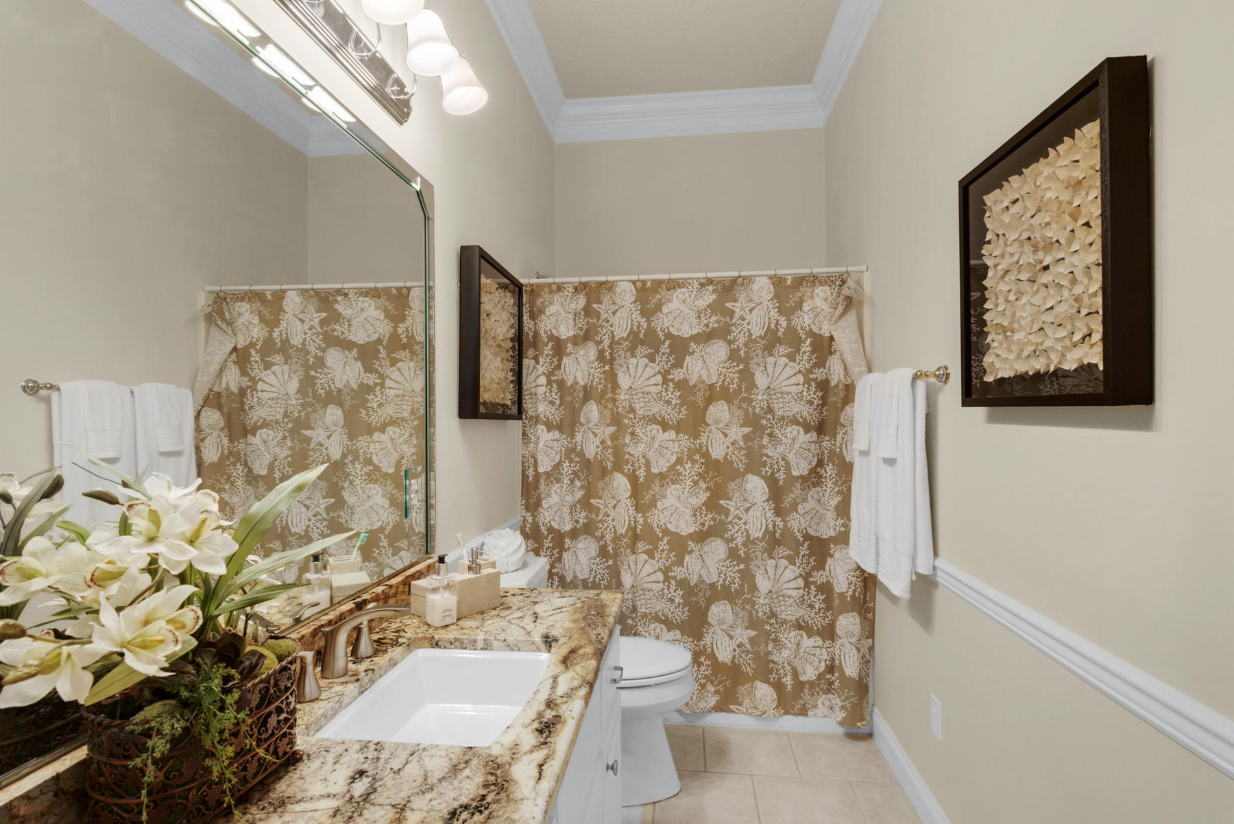 LAGUNA BEACH ESTATES - Residential