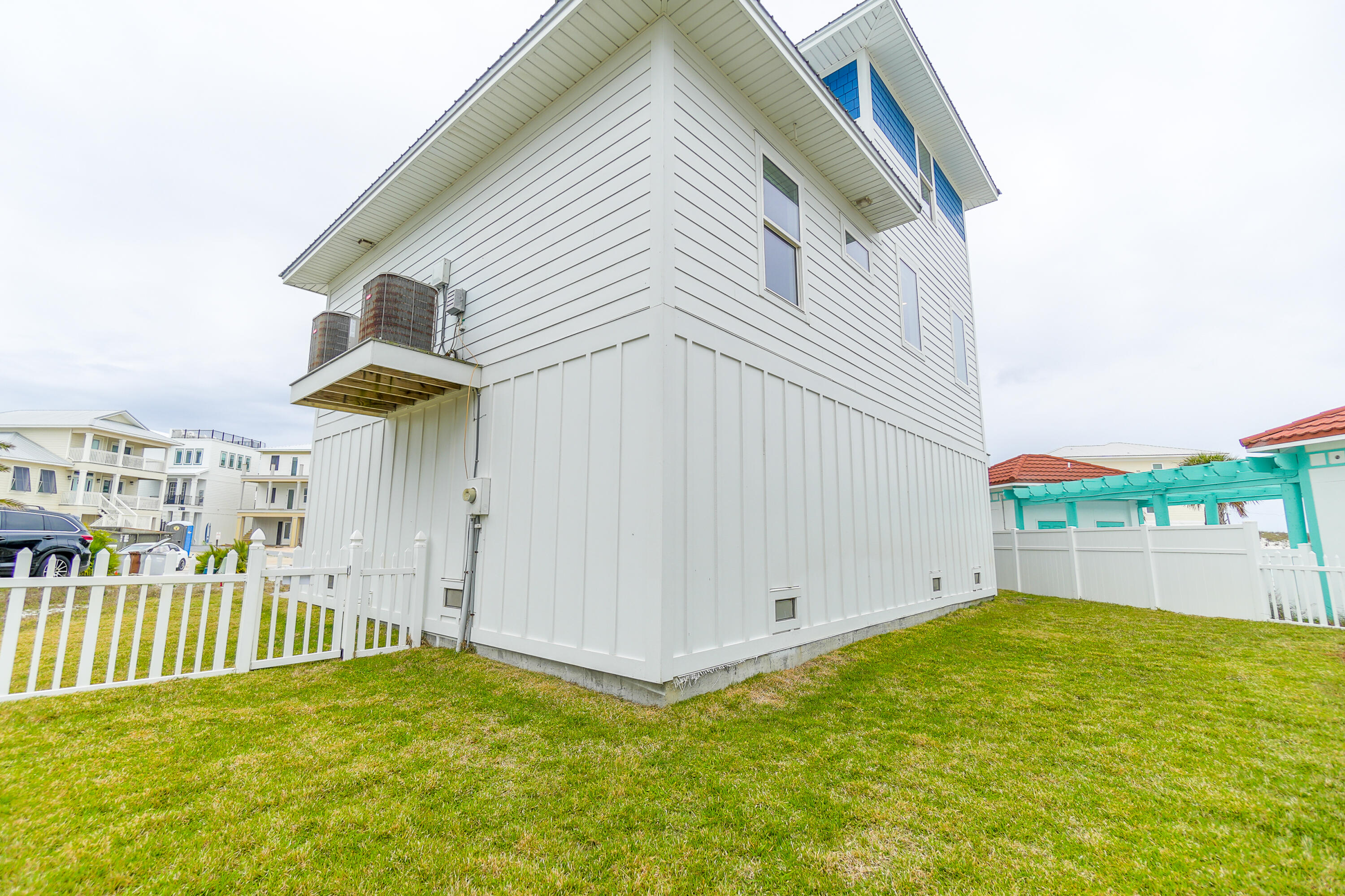 NAVARRE BEACH - Residential