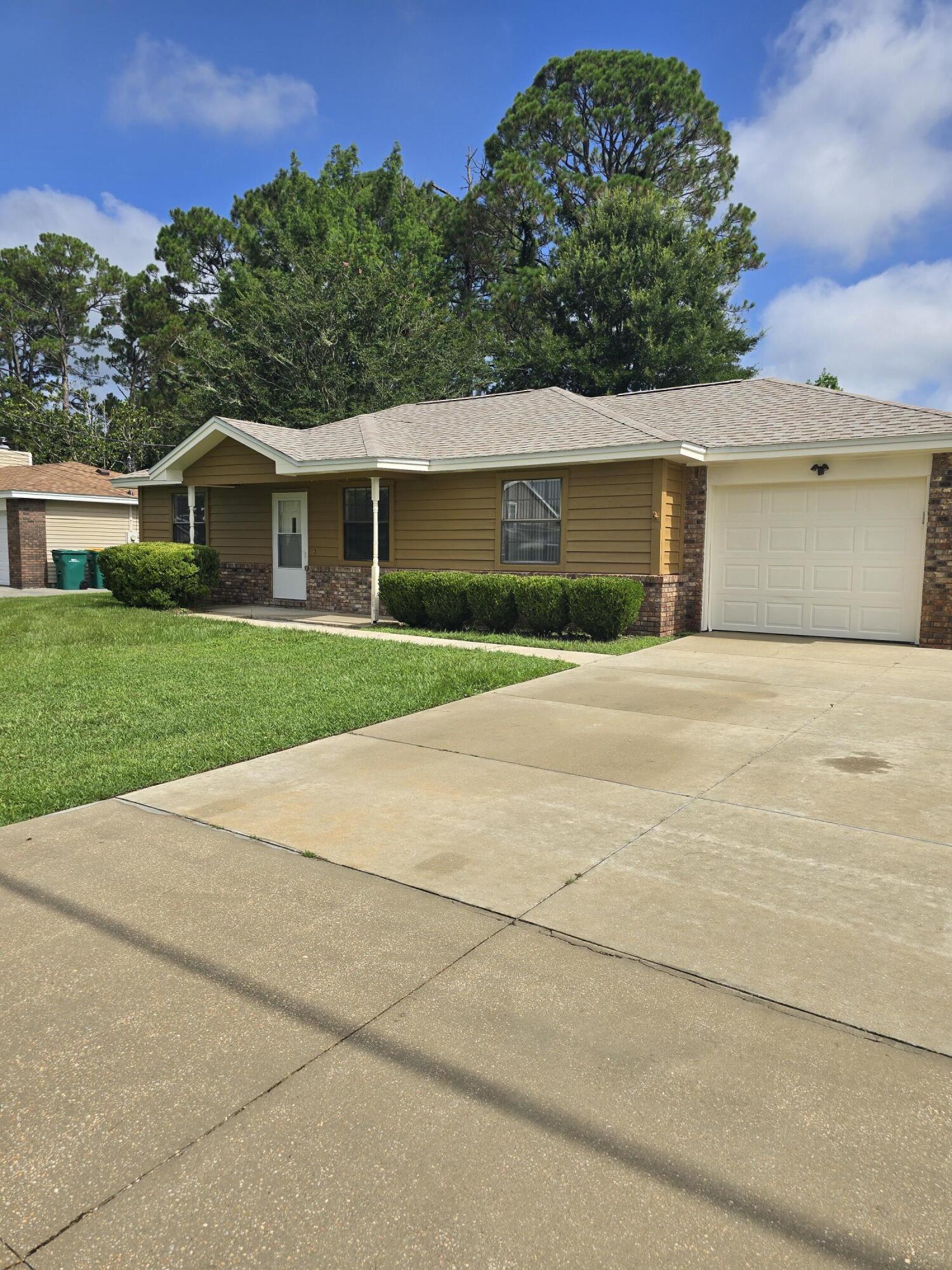 You won't want to miss this one! Priced to sell. No HOA! Conveniently located Home in Ft Walton Beach. with Easy access to both Hurlburt AFB, Eglin AFB, as well as local schools, shopping and area beaches. No need to travel congested Hwy 98. This home has Updated Kitchen and baths. Kitchen also has a quaint nook for a small breakfast table. A 1 car garage plus a Double car width driveway. Perfect for not only your vehicles but your recreational toys. The back yard Oasis is sure to impress with ample room for your entertaining, outdoor activities, and enjoyment. New Roof April 2022. Heat/Air 8/2022 Hot water Heater 2016. New Lawn pump and timer 5/2025. Transferable Termite Warranty. See sellers' property disclosure for recent termite repair details. Buyer(s) and/or agent must verify all data, and specifications deemed important to them.
All measurements are approximate and to be verified by Buyer(s).
