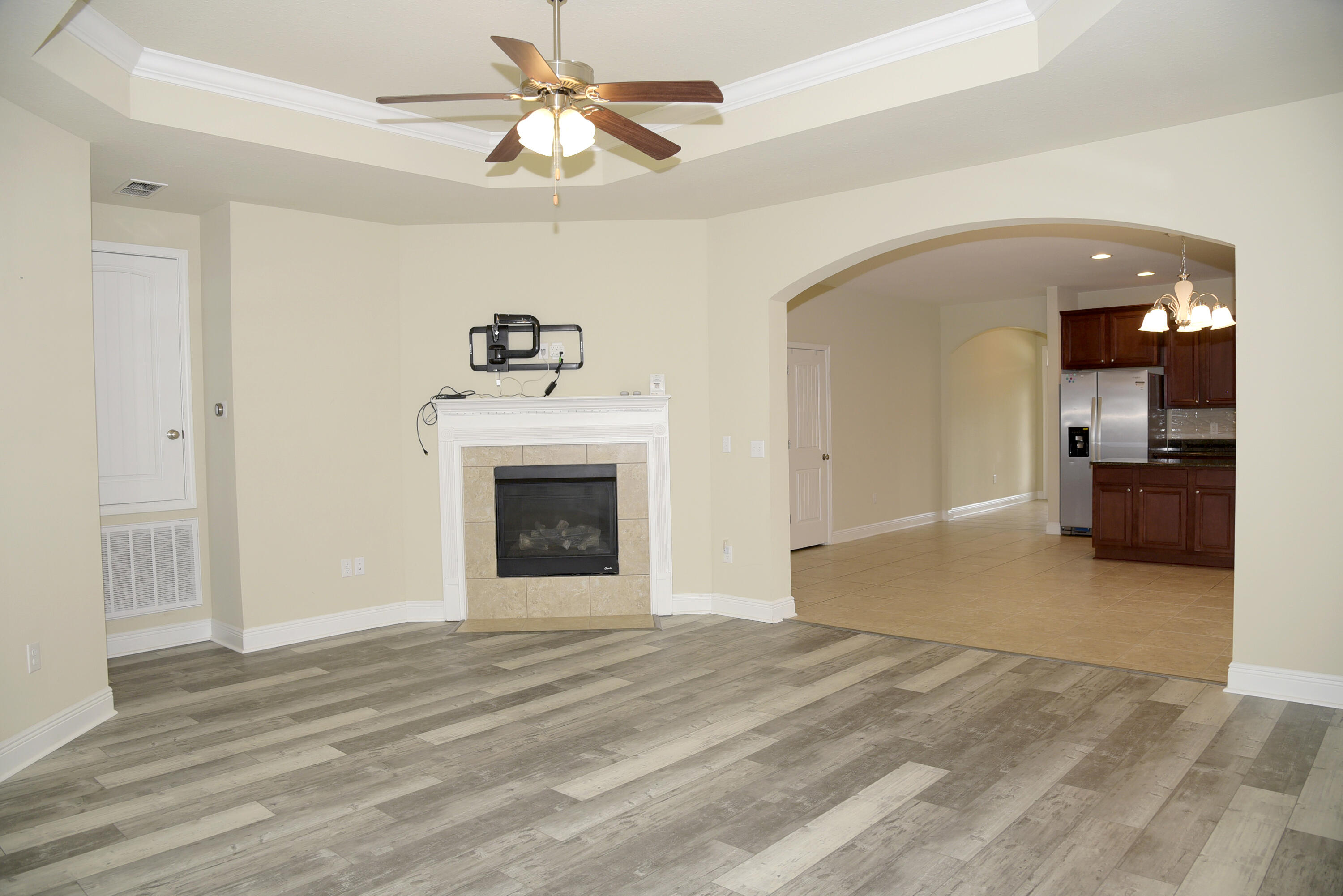HAMMOCK BAY - Residential Lease